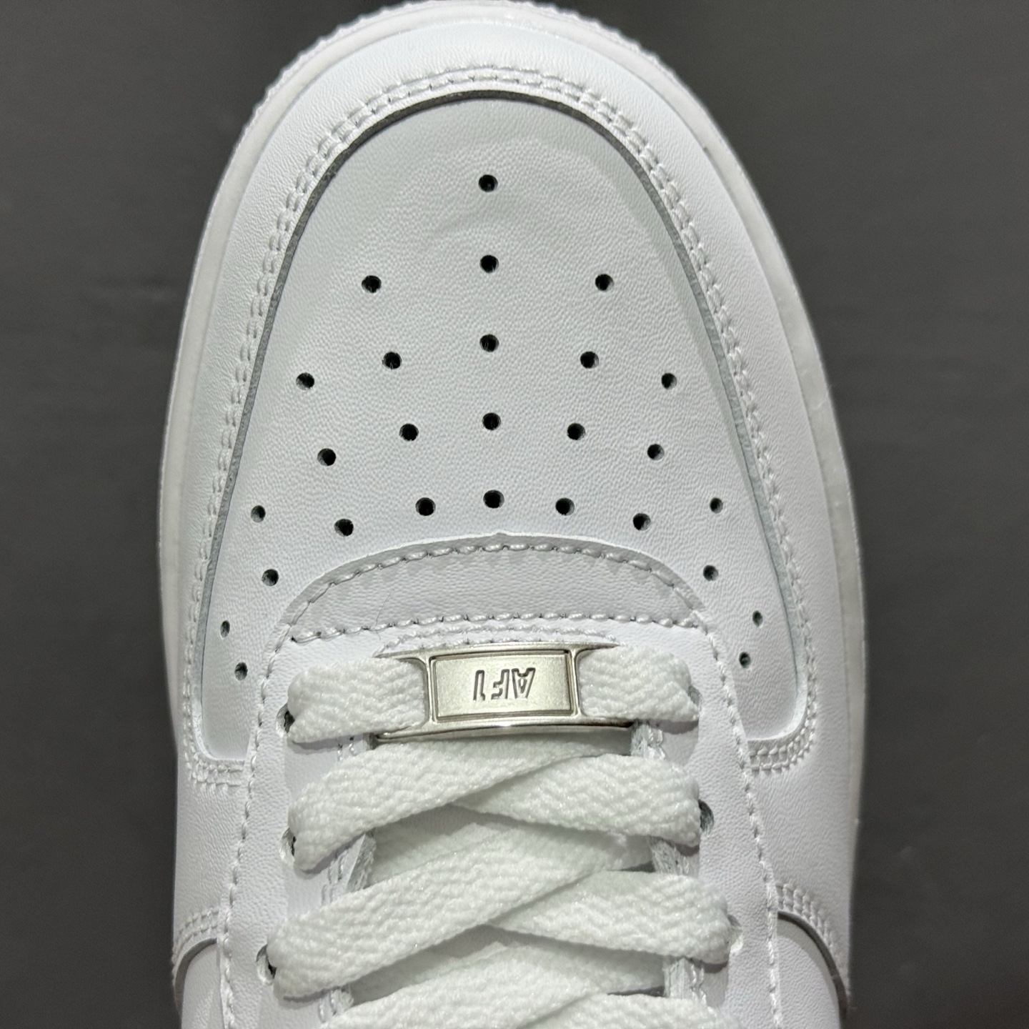 ¥200 Nike Air Force 1'07 Low 空军一号低帮休闲板鞋 FJ4146-121-Chinese UA Cheap High Quatity Brand Clothes Bags handbags Sneakers wholesale wholesaler seller from China Factory suppliers Fashion Clothing Shoes best Quality Beautiful Price ¥200 Nike Air Force 1'07 Low 空军一号低帮休闲板鞋 FJ4146-121