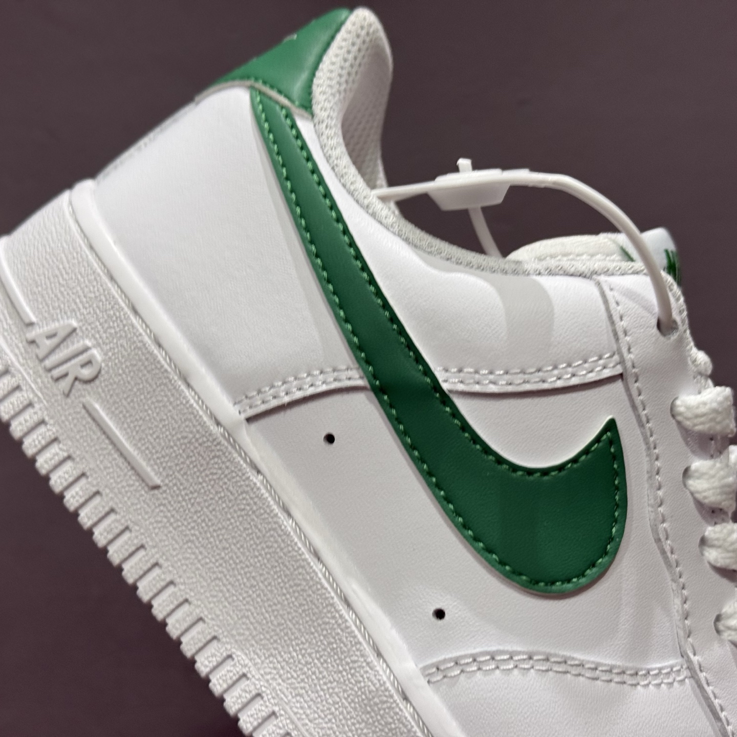 ¥200 Nike Air Force 1'07 Low 空军一号低帮休闲板鞋 FJ4146-121-Chinese UA Cheap High Quatity Brand Clothes Bags handbags Sneakers wholesale wholesaler seller from China Factory suppliers Fashion Clothing Shoes best Quality Beautiful Price ¥200 Nike Air Force 1'07 Low 空军一号低帮休闲板鞋 FJ4146-121