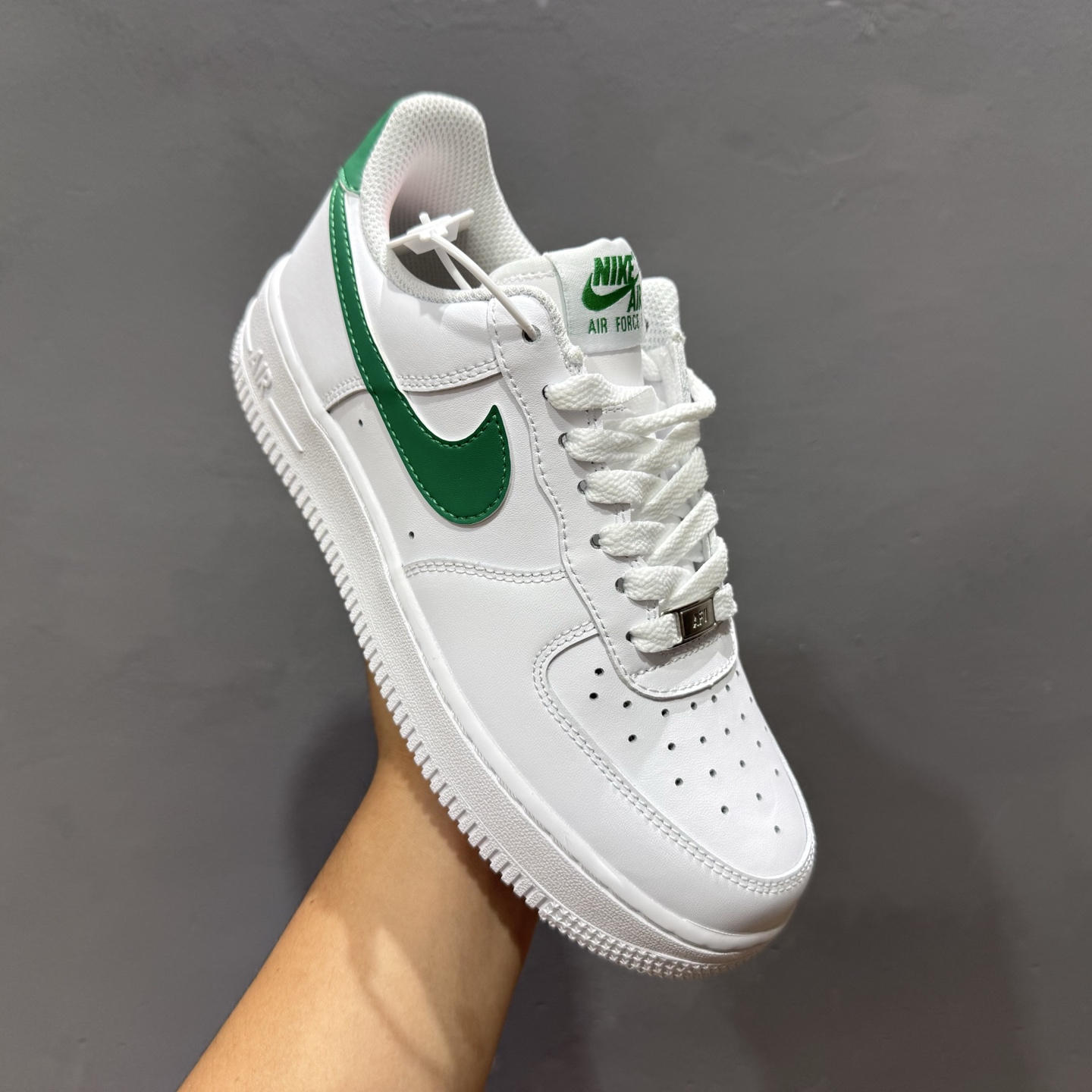 ¥200 Nike Air Force 1'07 Low 空军一号低帮休闲板鞋 FJ4146-121-Chinese UA Cheap High Quatity Brand Clothes Bags handbags Sneakers wholesale wholesaler seller from China Factory suppliers Fashion Clothing Shoes best Quality Beautiful Price ¥200 Nike Air Force 1'07 Low 空军一号低帮休闲板鞋 FJ4146-121
