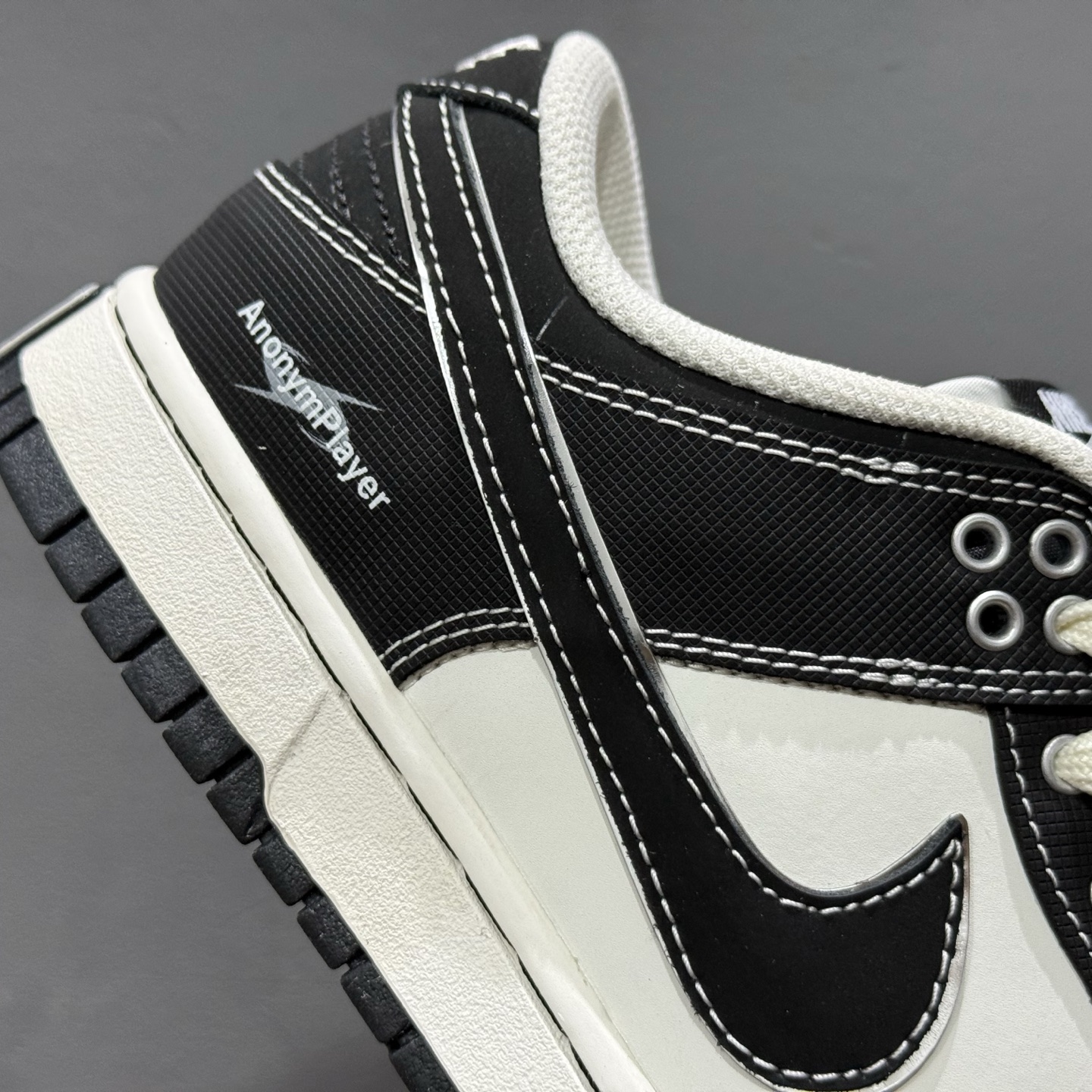 280 Nike Dunk LOW云绫墨锦 黑白 当东方水墨魂注入西式经典廓形 BW1220-004-Chinese UA Cheap High Quatity Brand Clothes Bags handbags Sneakers wholesale wholesaler seller from China Factory suppliers Fashion Clothing Shoes best Quality Beautiful Price 280 Nike Dunk LOW云绫墨锦 黑白 当东方水墨魂注入西式经典廓形 BW1220-004