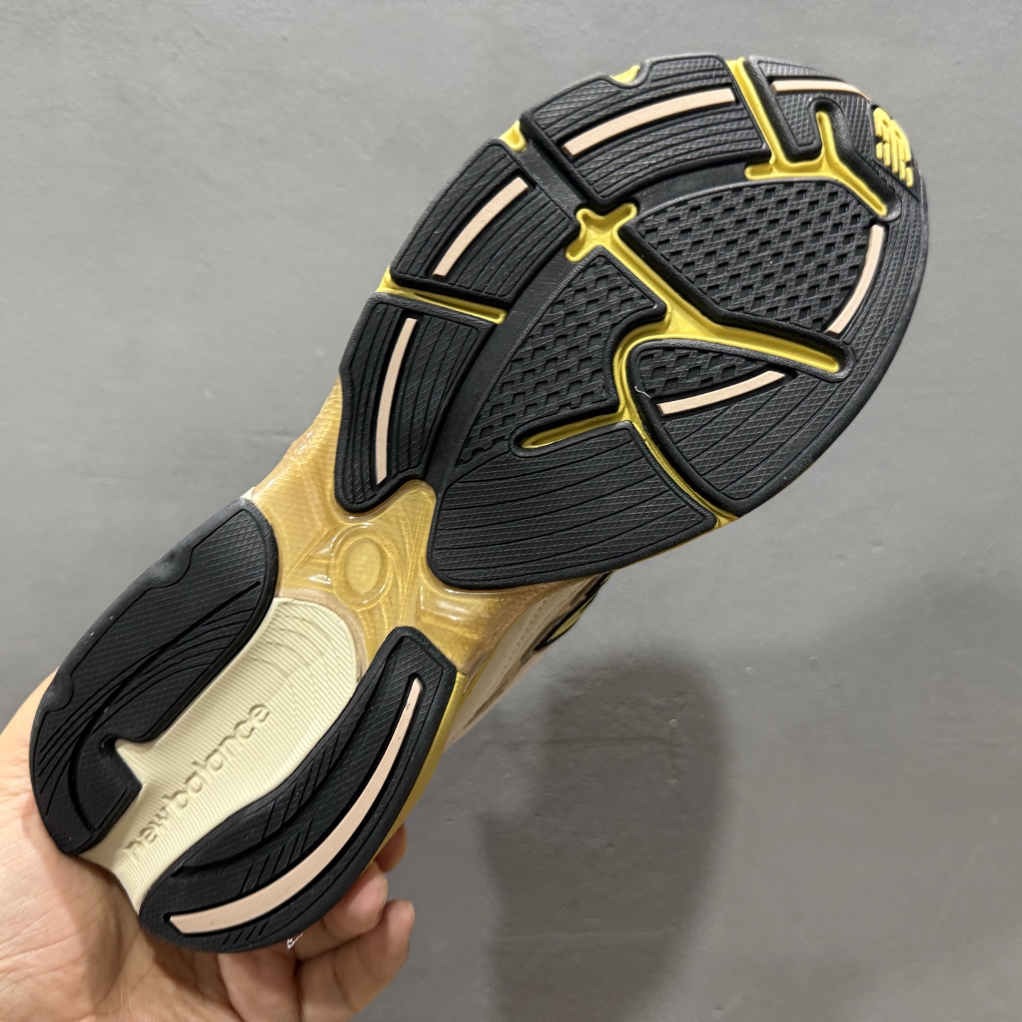 220 New Balance M2010系列 新百伦 复古老爹风网布跑步休闲运动鞋 U2010SGR