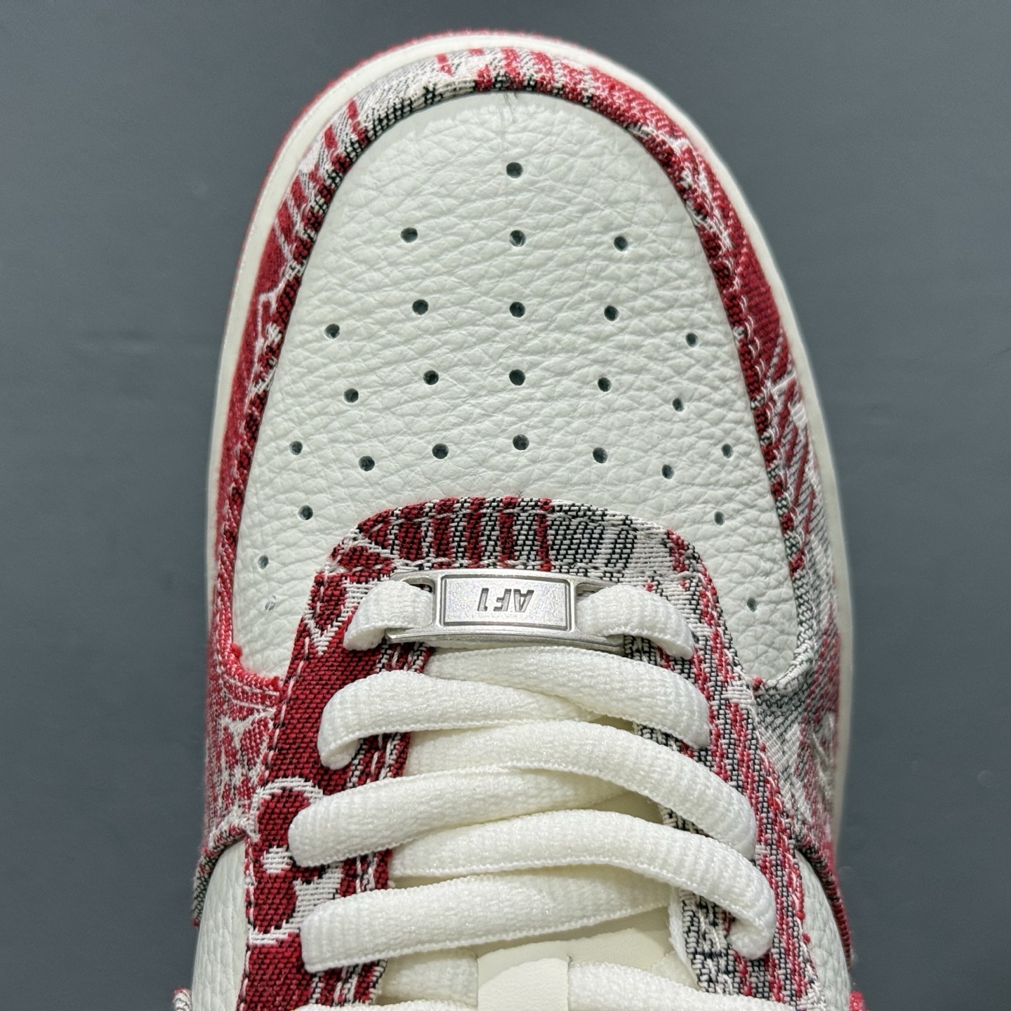 260 Louis Vuitton x NIke Air Force 1 灰红牛仔 SC9207-541