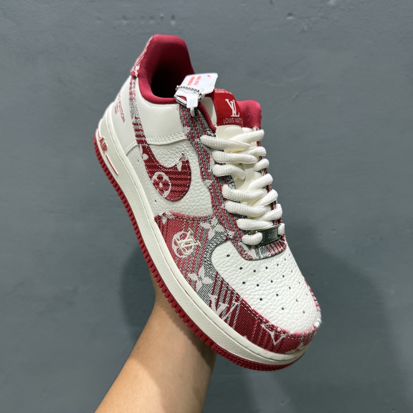 260 Louis Vuitton x NIke Air Force 1 灰红牛仔 SC9207-541