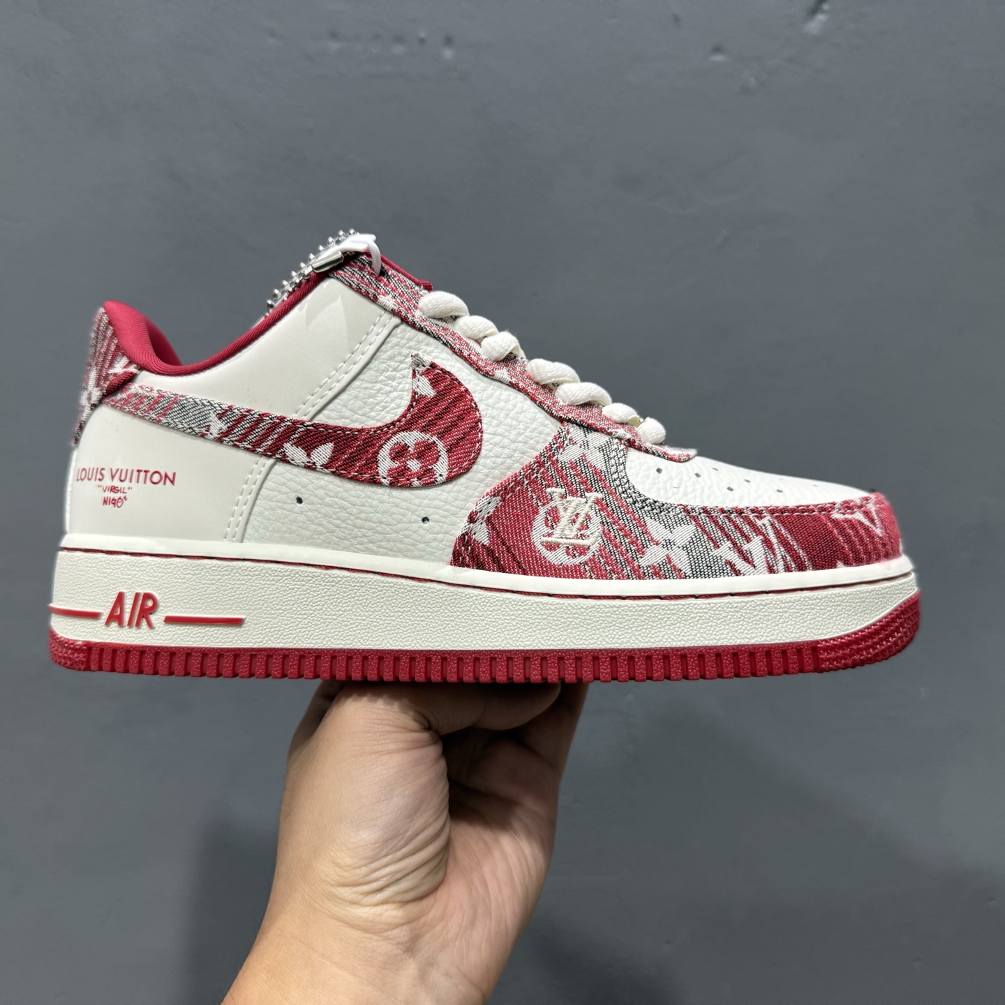 260 Louis Vuitton x NIke Air Force 1 灰红牛仔 SC9207-541
