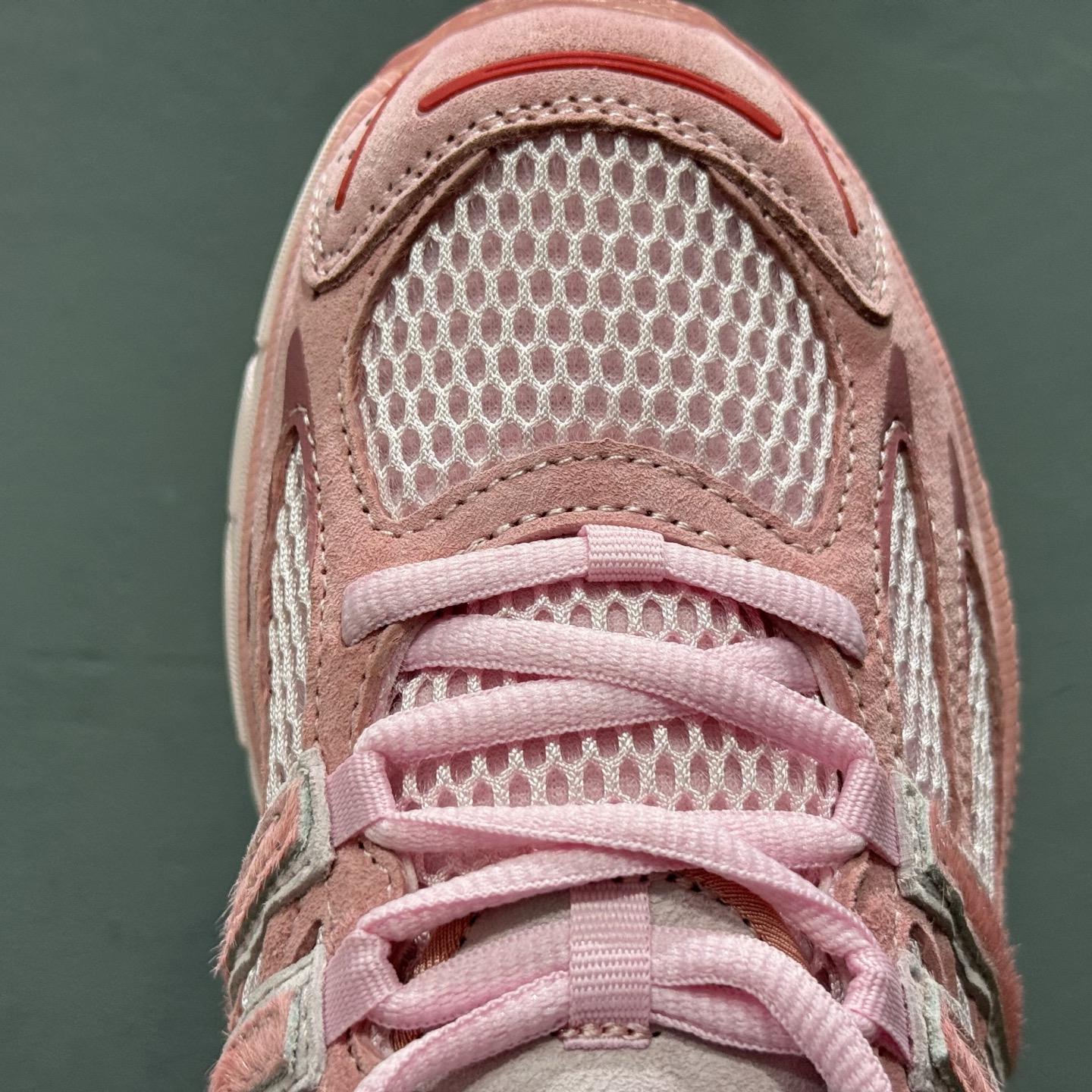 260 Unheardof x adidas originals Adistar Cushion 3 “Captain Piggy” 粉红色 JS2974