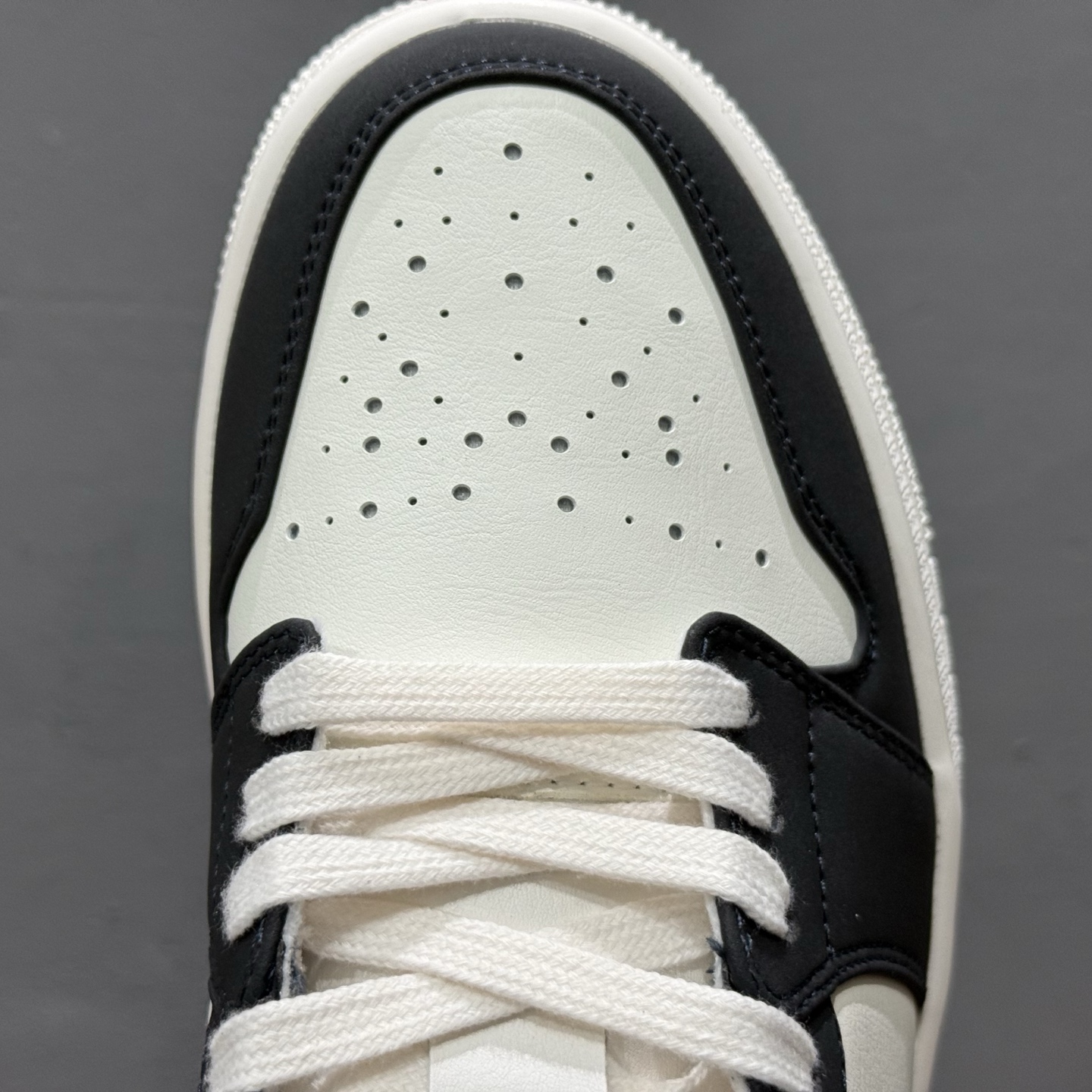 220 Air Jordan 1 Low 雾霾珍珠 AJ1乔1低帮休闲板鞋 IO2242-101