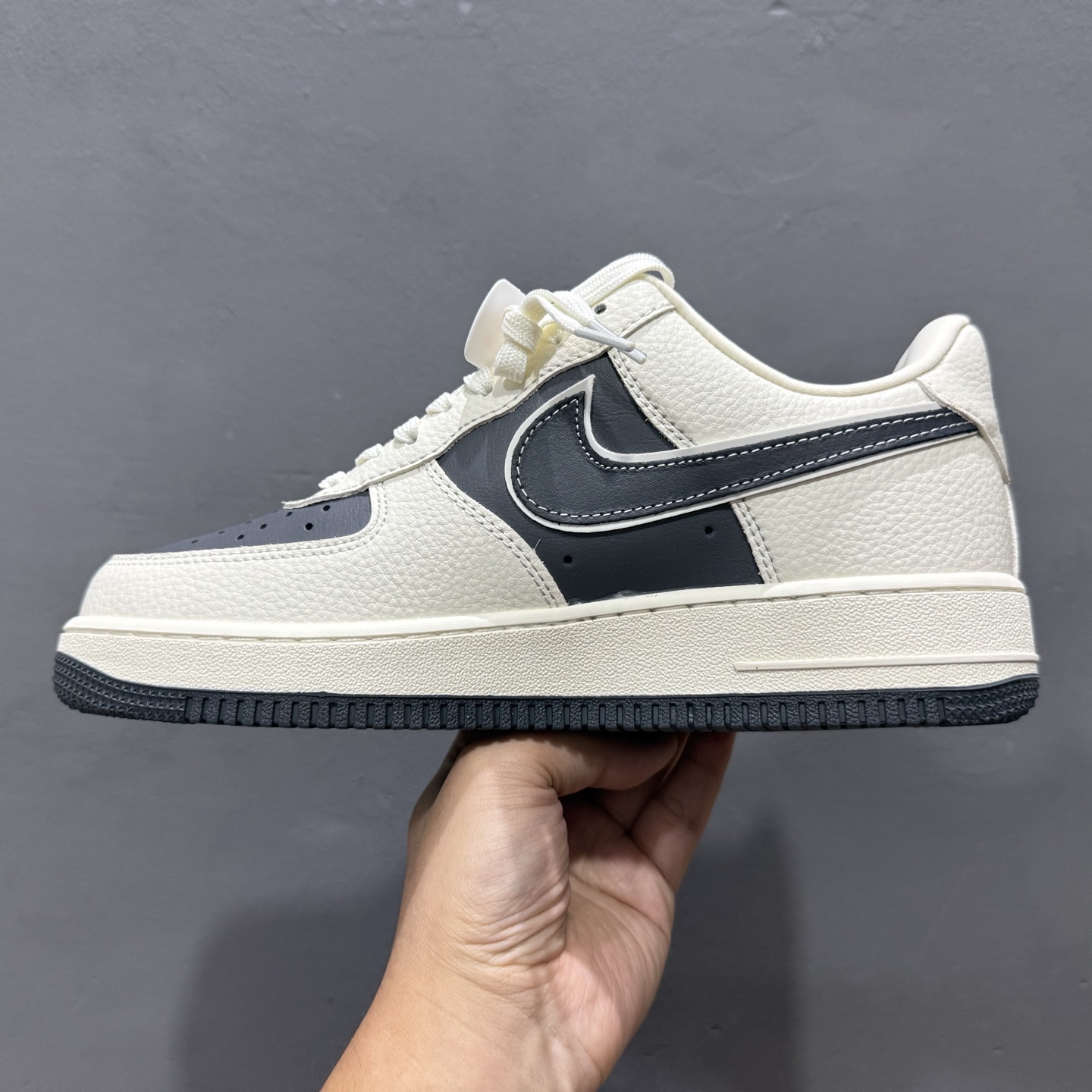 260 Nike Air Force 1 Low 空军一号低帮运动休闲板鞋 XL1979-103