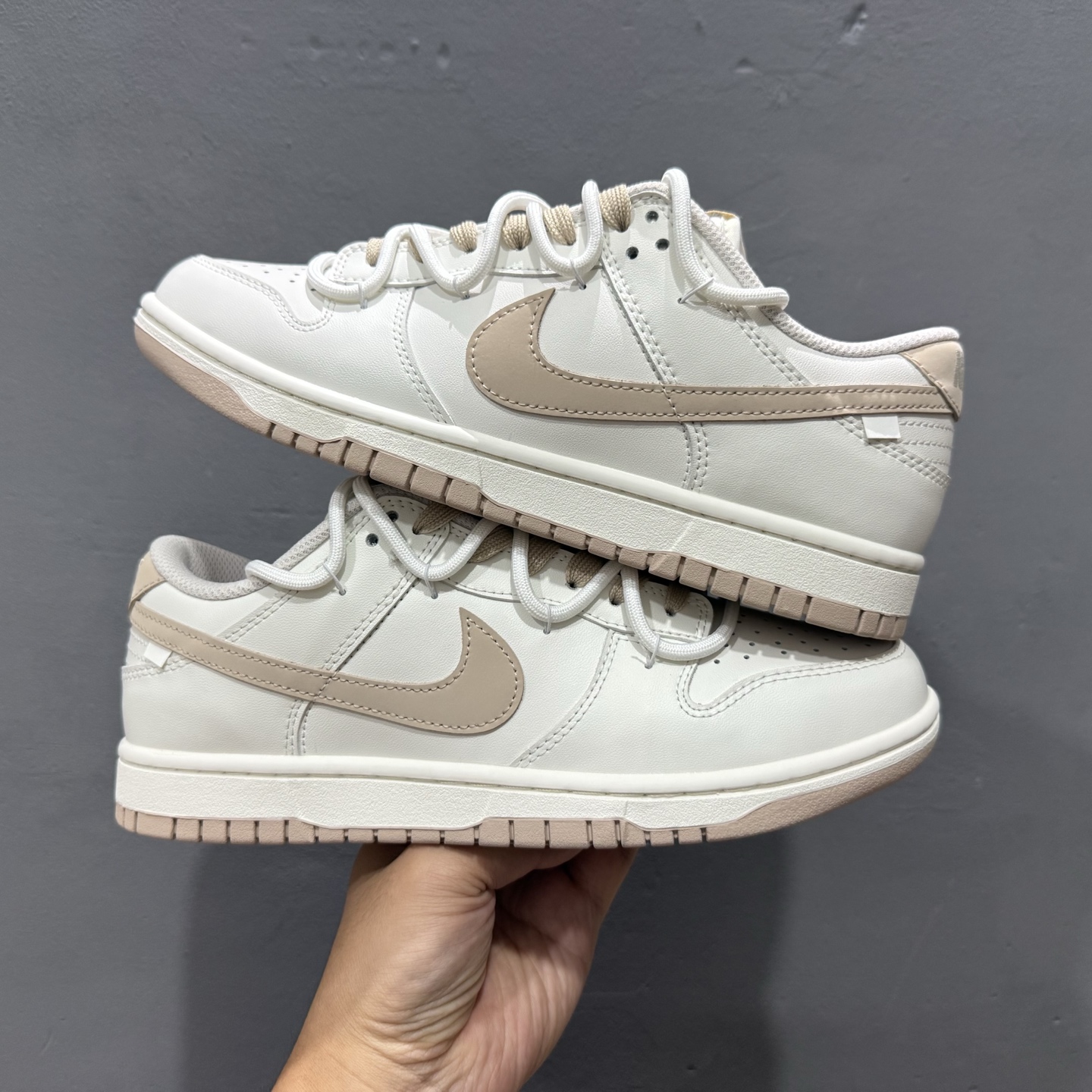 280 Nike Dunk Low 微糖奶咖 此款灵感源自清晨咖啡里那抹温柔的奶沫 WP0510-070