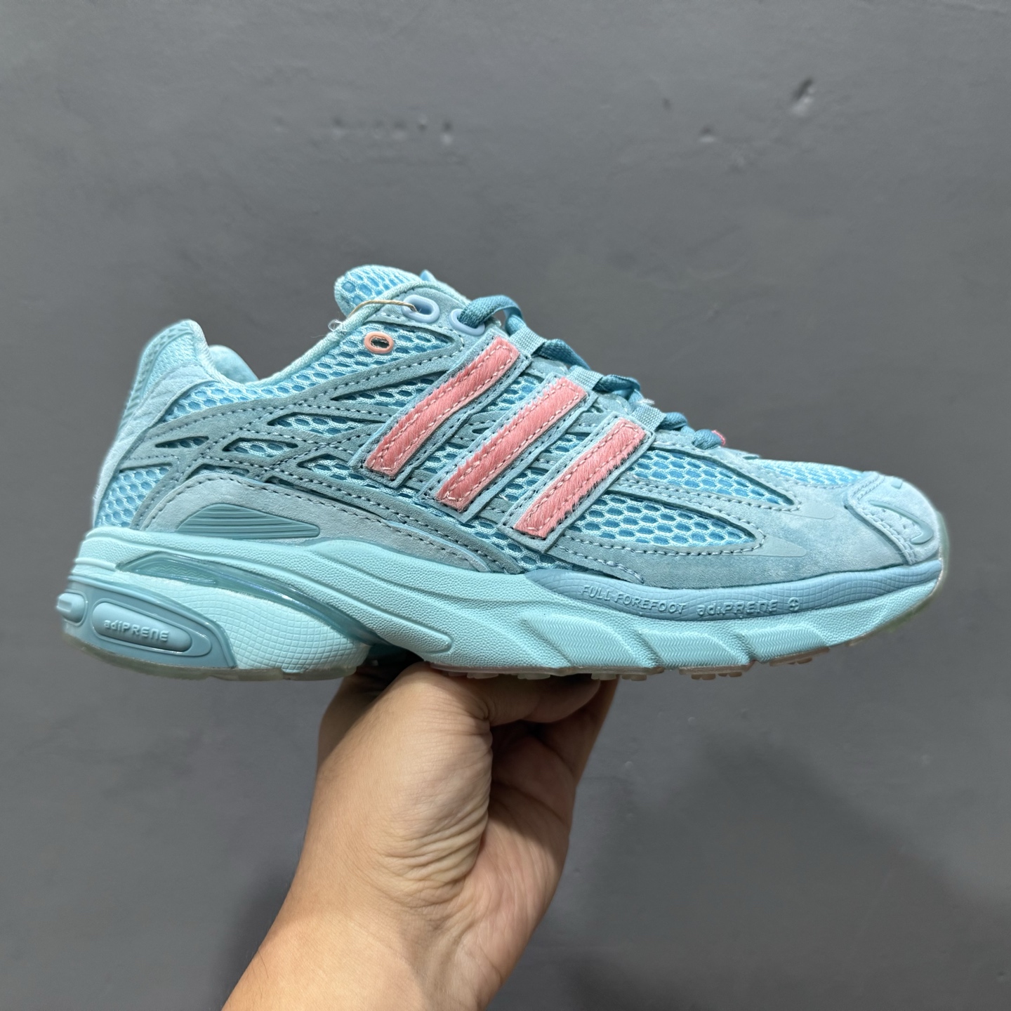 260 SFTM x AD Originals Adistar Cushion 复古前卫科技休闲运动老爹鞋 JS2973