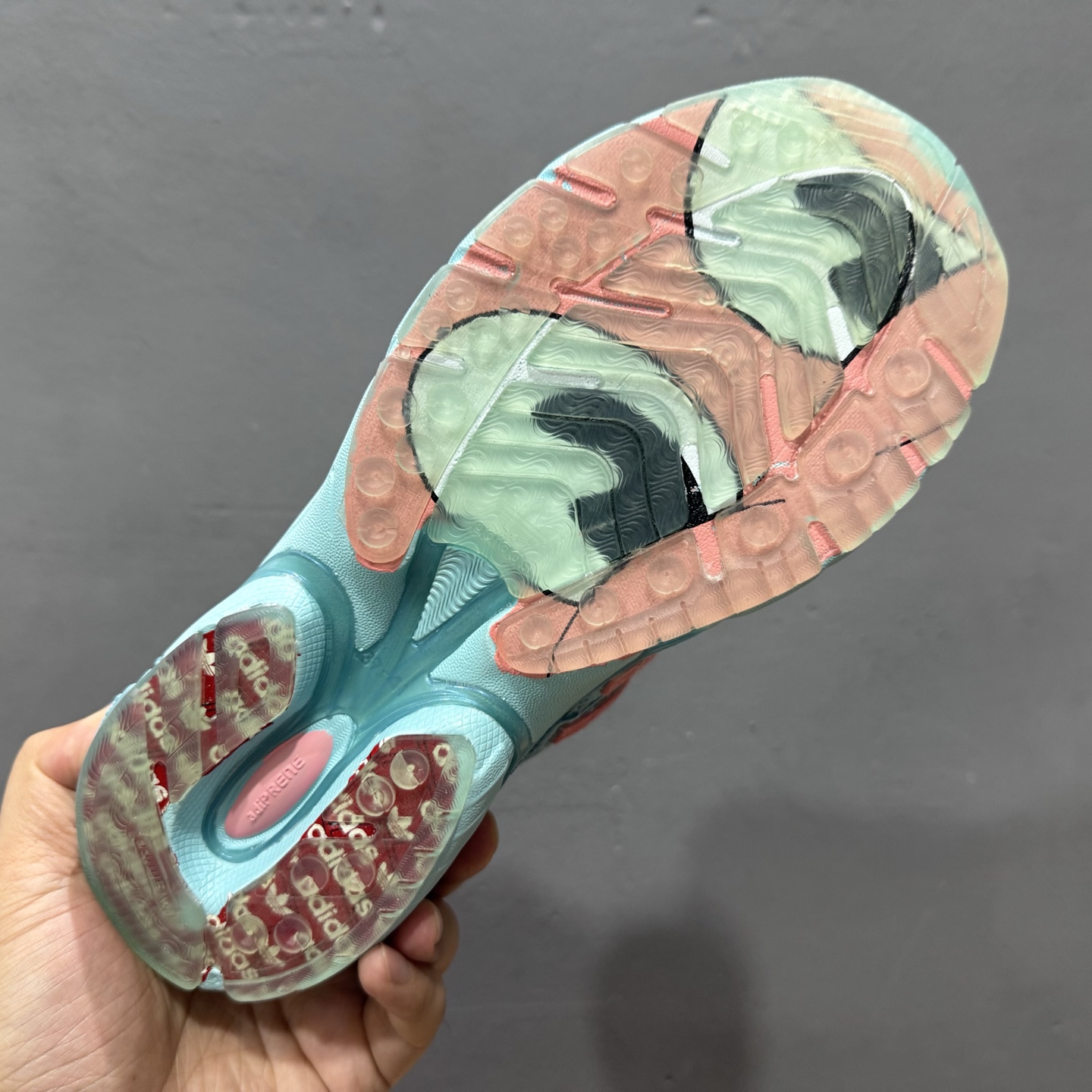 260 SFTM x AD Originals Adistar Cushion 复古前卫科技休闲运动老爹鞋 JS2973