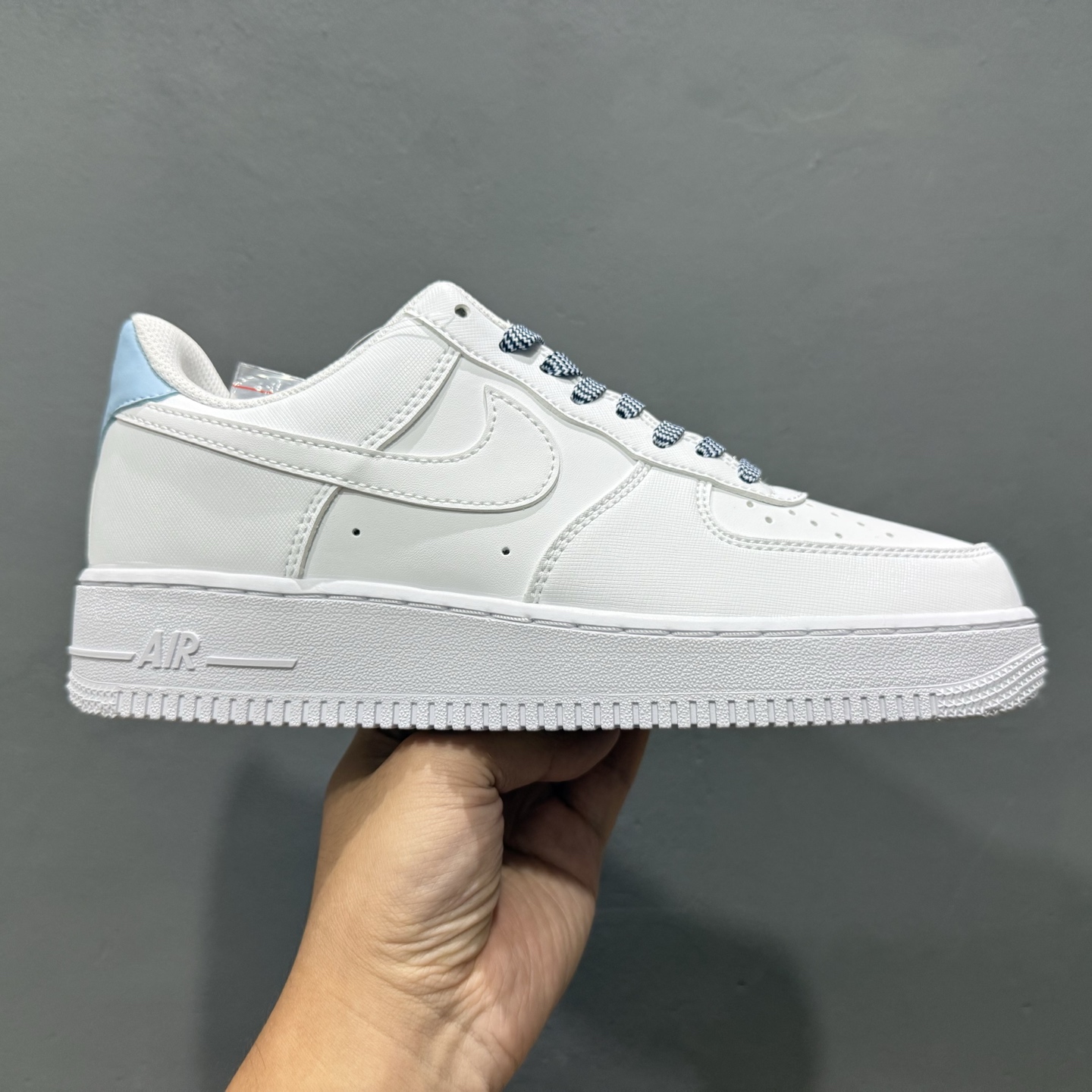 200 Nike Air Force1 07 low 白蓝尾 IB7167-101