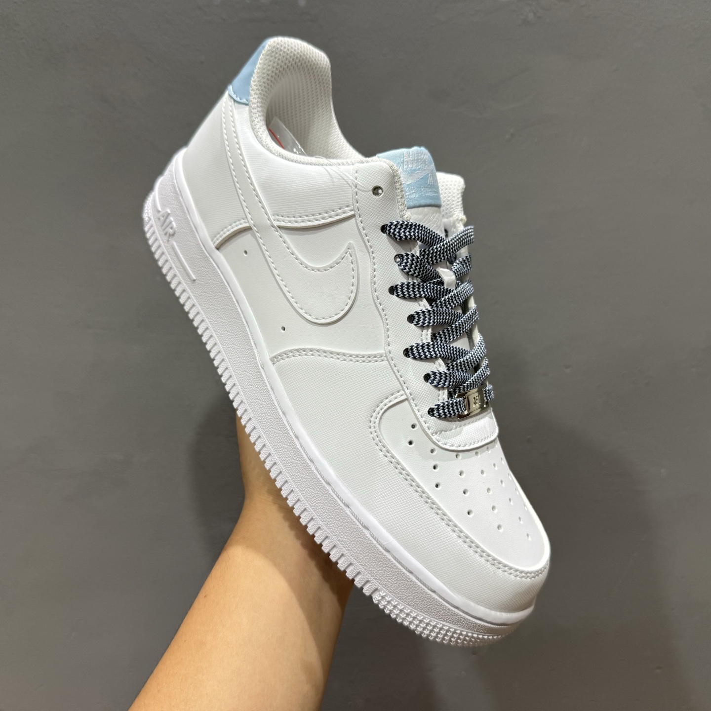 200 Nike Air Force1 07 low 白蓝尾 IB7167-101
