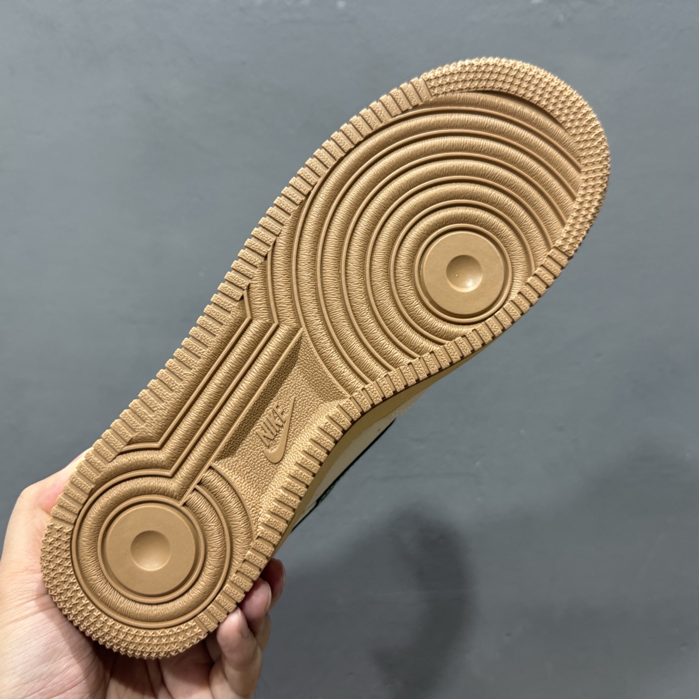 ￥260 Nike Air Force 1'07 Low UN联名 多彩拼接 空军一号低帮休闲板鞋 KB1688-005