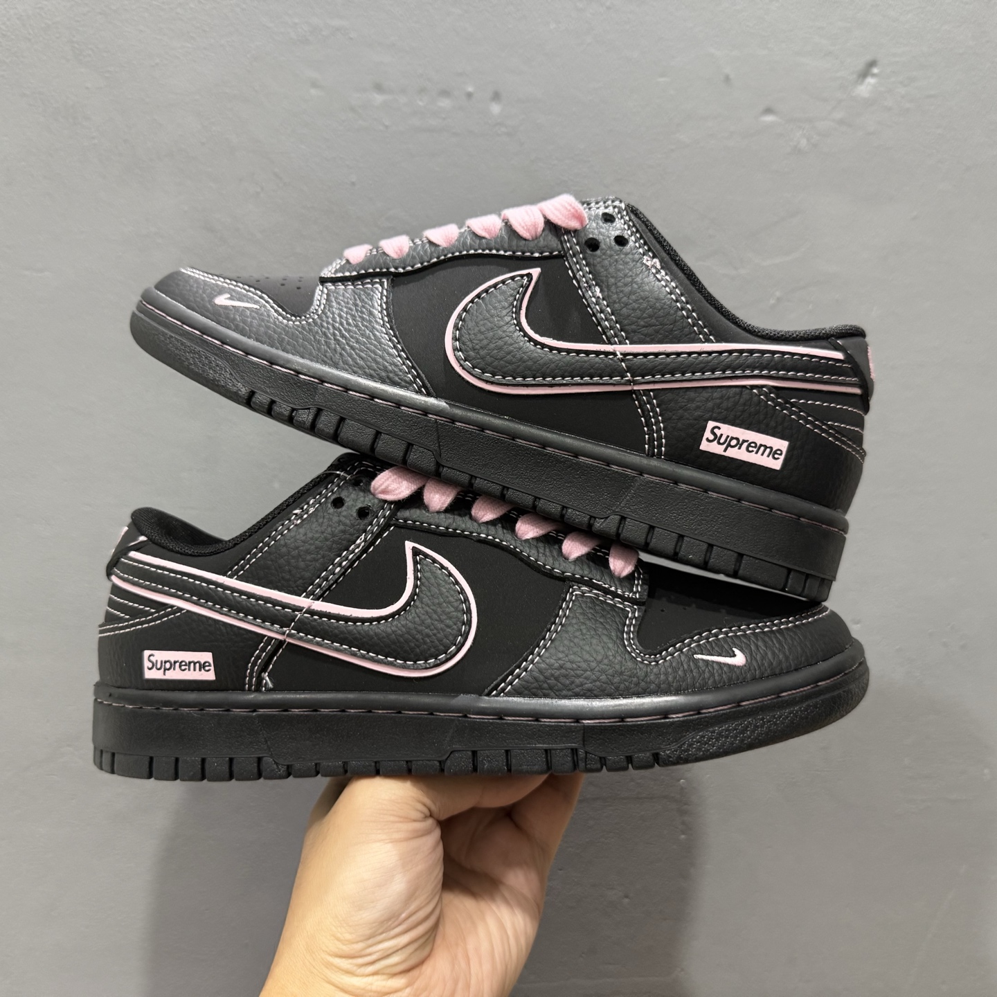 Supreme x Nike Dunk Low 全黑米线 QW5836-014