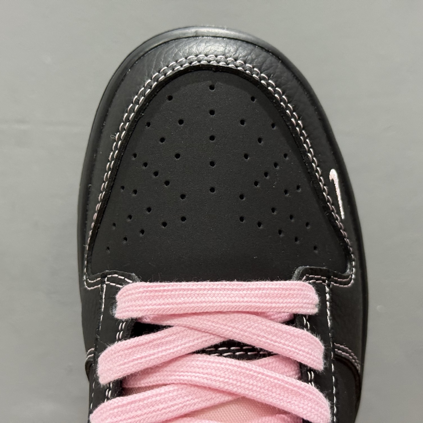 Supreme x Nike Dunk Low 全黑米线 QW5836-014