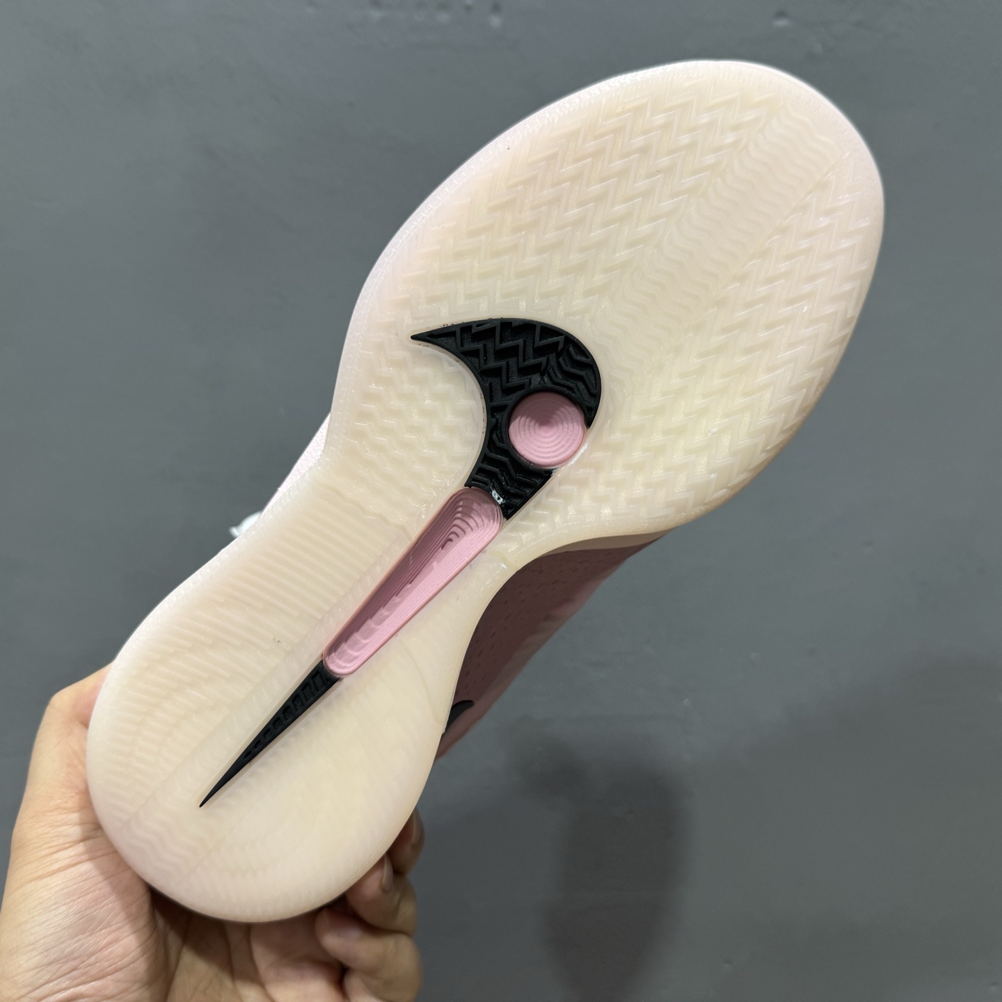 纯原Nike Sabrina 2 ”Court Vision” 萨布丽娜·约内斯库 签名款 实战系列篮球鞋 FZ1517-601
