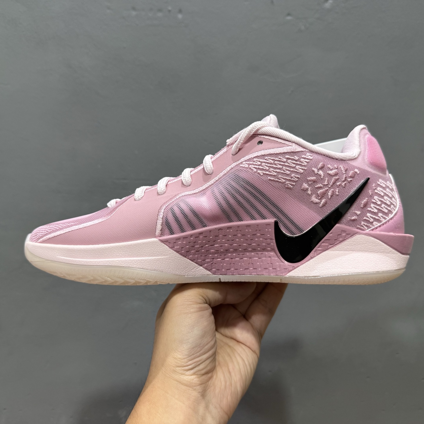纯原Nike Sabrina 2 ”Court Vision” 萨布丽娜·约内斯库 签名款 实战系列篮球鞋 FZ1517-601