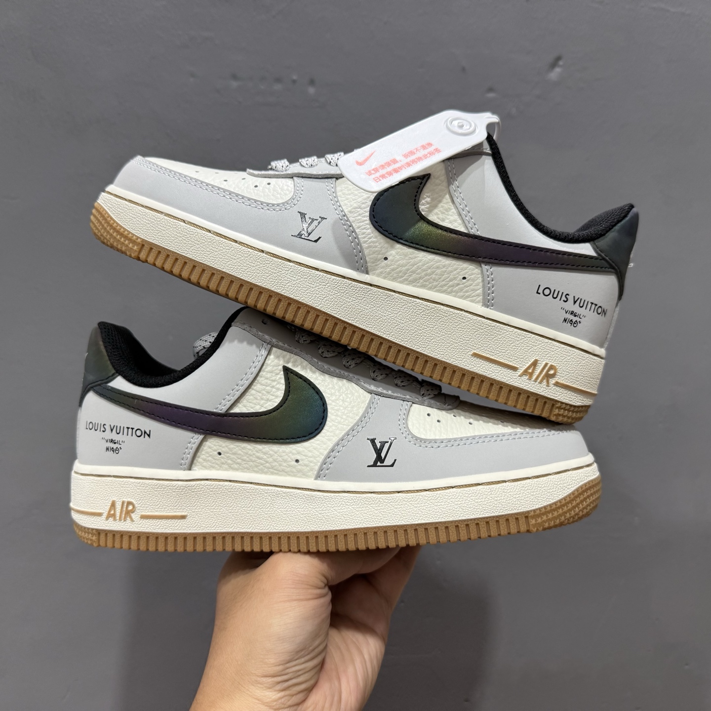 250 Nike Air Force 1‘07 Low LV联名 灰白镭射渐变 空军一号低帮休闲板鞋 LW9279-020