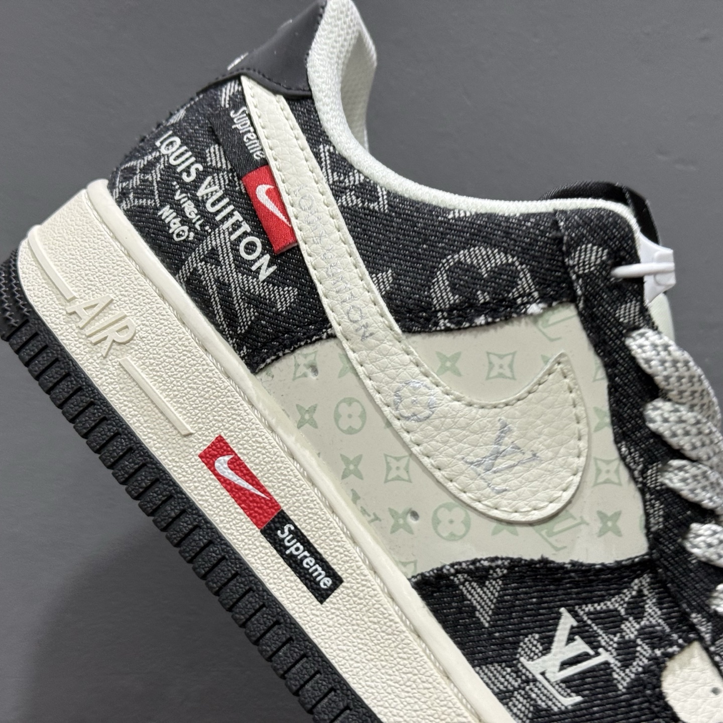 250 Nike Air Force 1‘07 Low LV联名 牛仔米白黑 空军一号低帮休闲板鞋 MZ9588-802