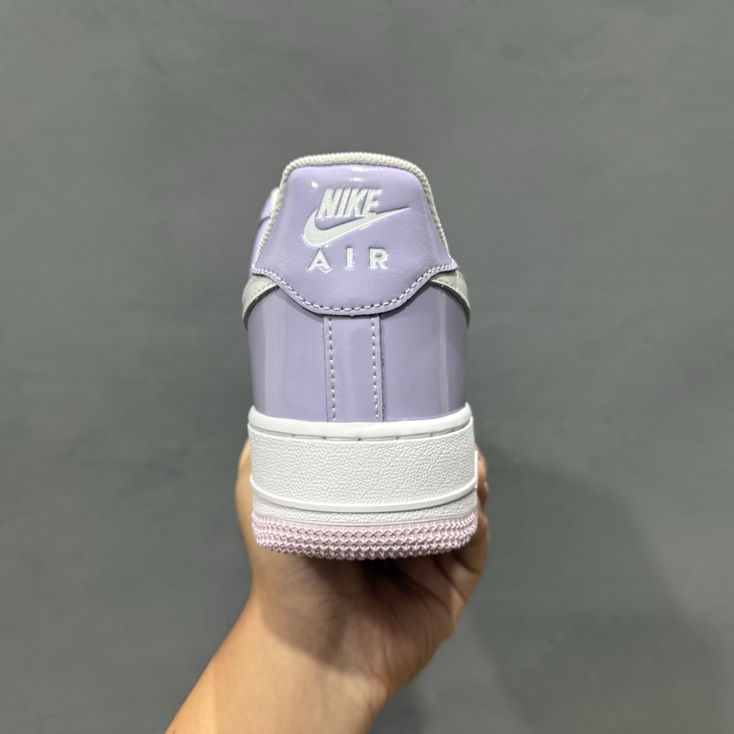 200 NK Air Force 1 Low 空军一号低帮休闲板鞋 HV9405-500