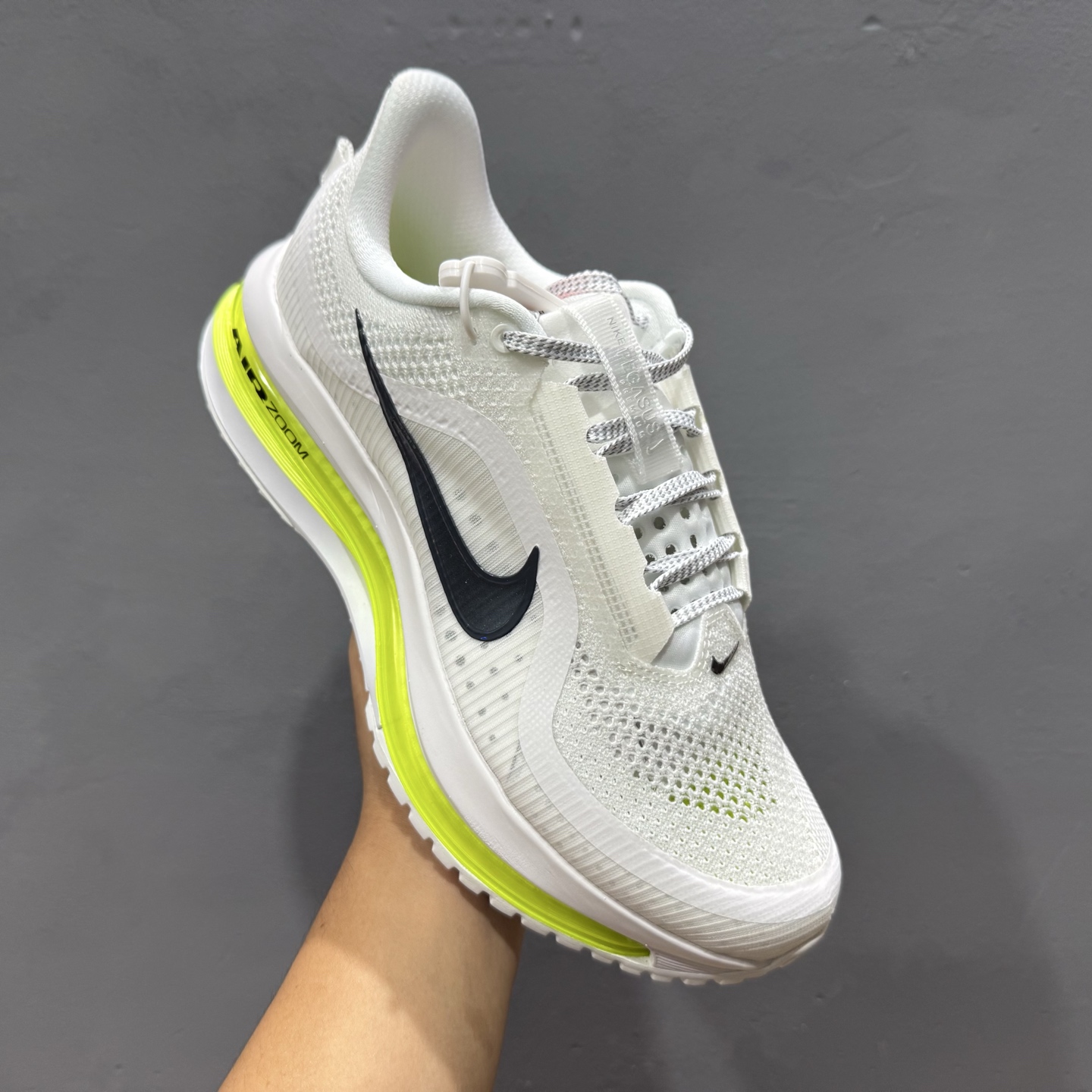 280 纯原 Nike Air Zoom Pegasus Premium 耐克网面全掌气垫缓震跑鞋 HQ2592-100