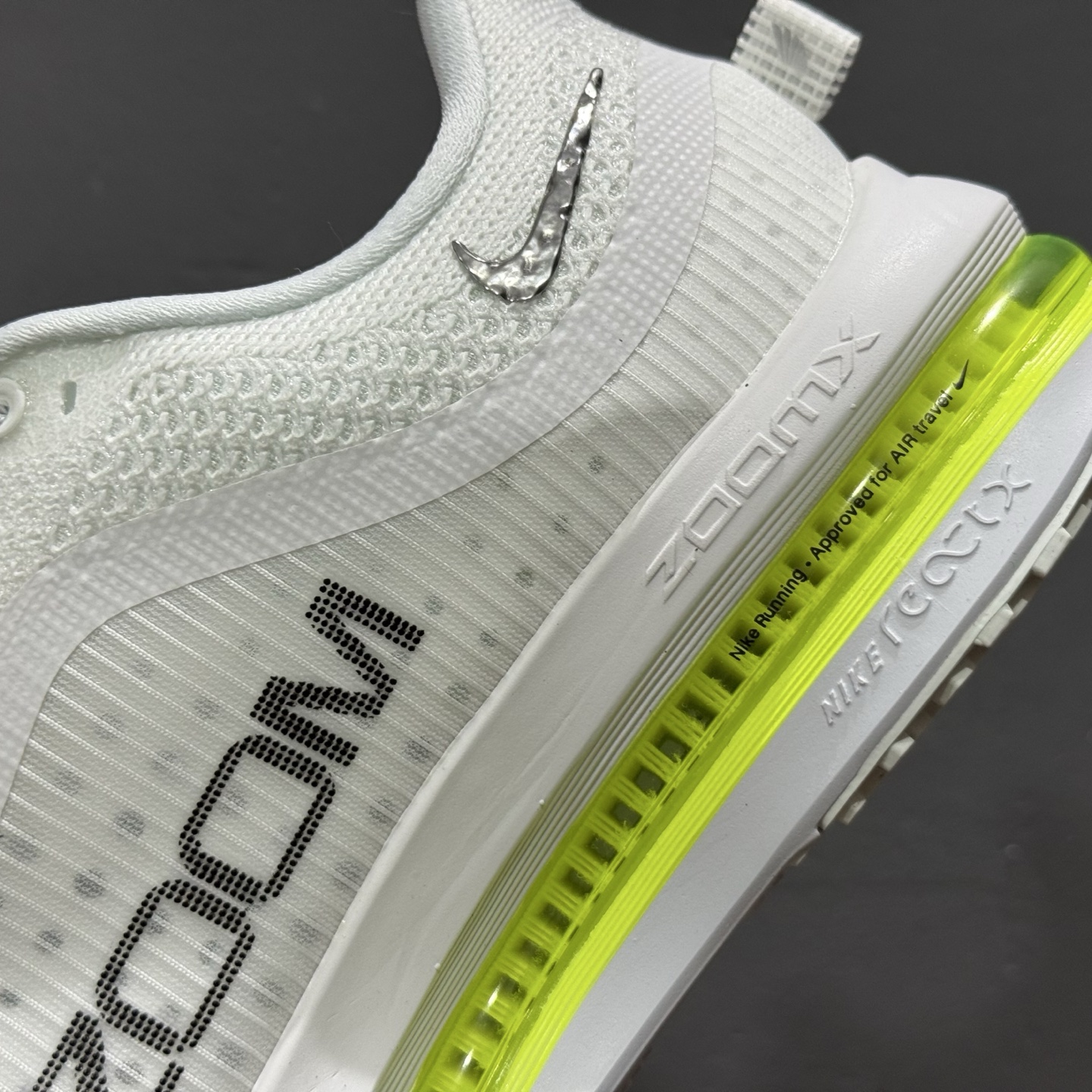 280 纯原 Nike Air Zoom Pegasus Premium 耐克网面全掌气垫缓震跑鞋 HQ2592-100