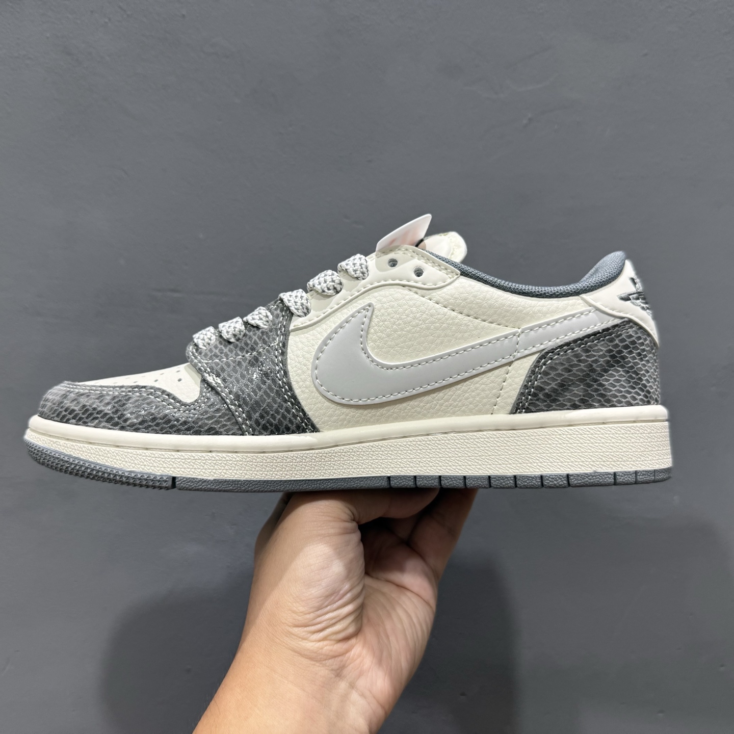 280 Travis Scott x Fragment Design x Air Jordan 1 Low OG SP AJ1 乔1 LV联名 蛇纹灰 低帮文化休闲板鞋 XS7089-619