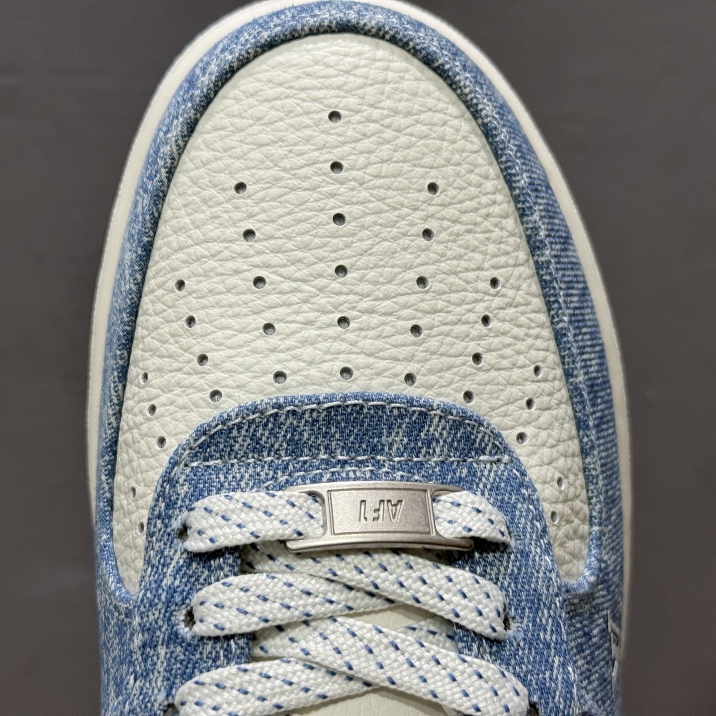 250 Nike Air Force 1‘07 Low LV联名 冰蓝牛仔 空军一号低帮休闲板鞋 LW9279-021