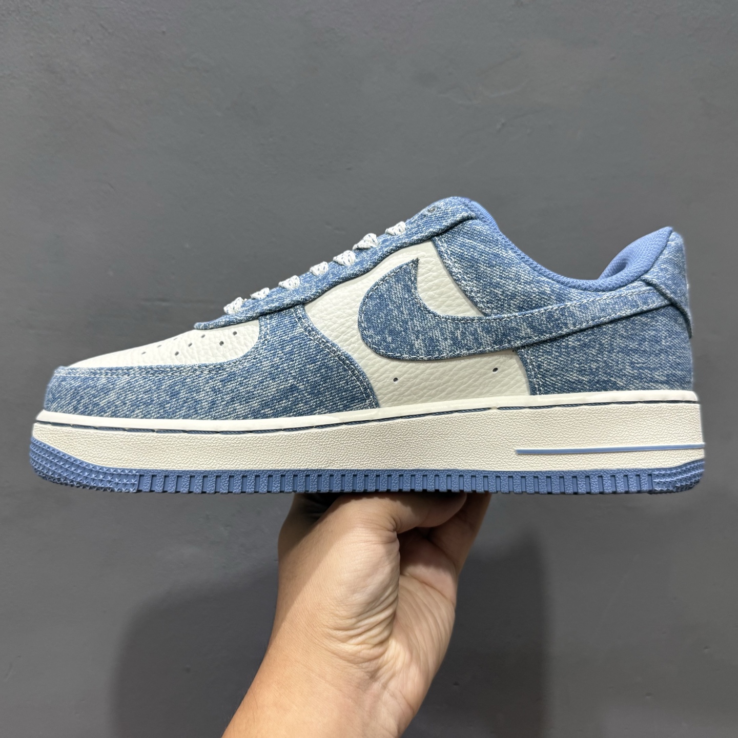 250 Nike Air Force 1‘07 Low LV联名 冰蓝牛仔 空军一号低帮休闲板鞋 LW9279-021