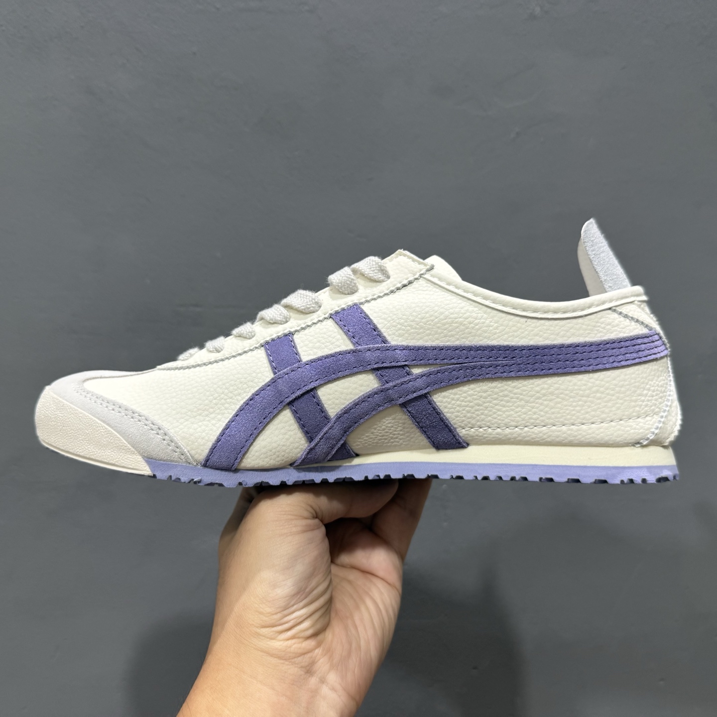 240 Onitsuka Tiger MEXICO 66 亚瑟士鬼冢虎复古经典板鞋 DL408-147