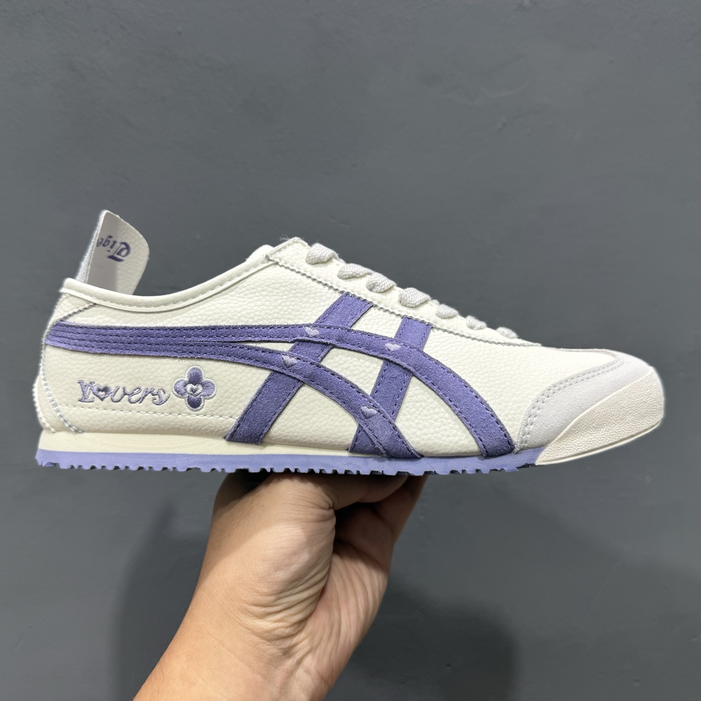 240 Onitsuka Tiger MEXICO 66 亚瑟士鬼冢虎复古经典板鞋 DL408-147