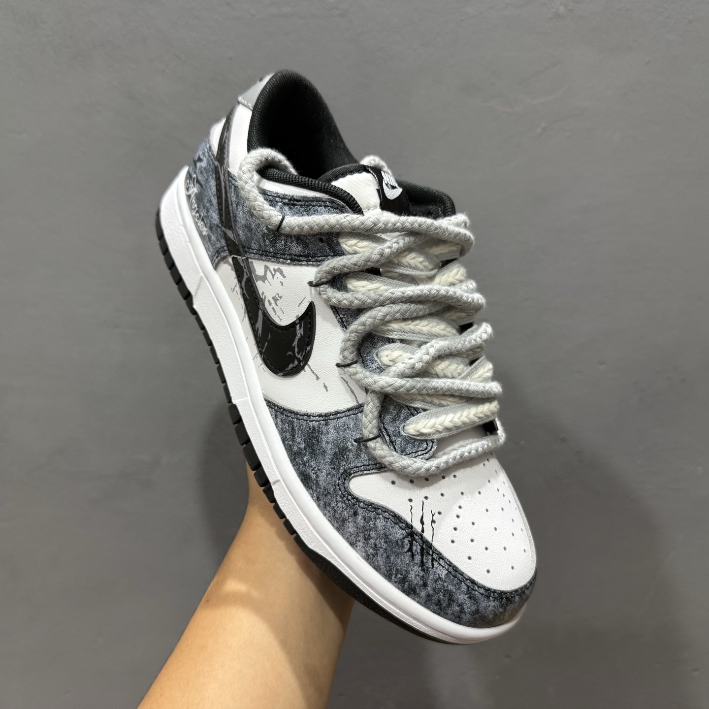 280 Nike SB Dunk Low 熊猫恶作剧-滑行轨迹 绑带 低帮休闲板鞋 DD1391-100