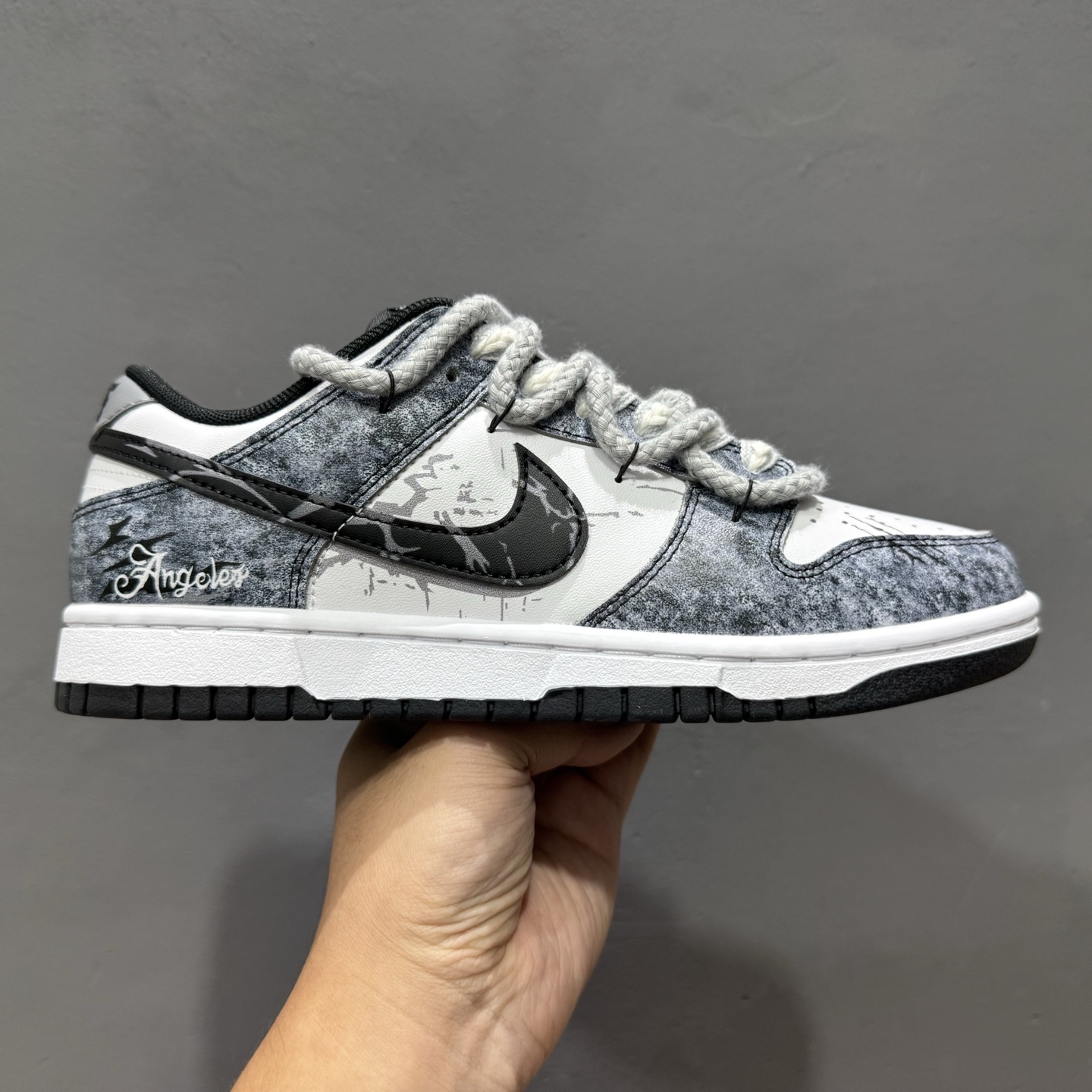 280 Nike SB Dunk Low 熊猫恶作剧-滑行轨迹 绑带 低帮休闲板鞋 DD1391-100
