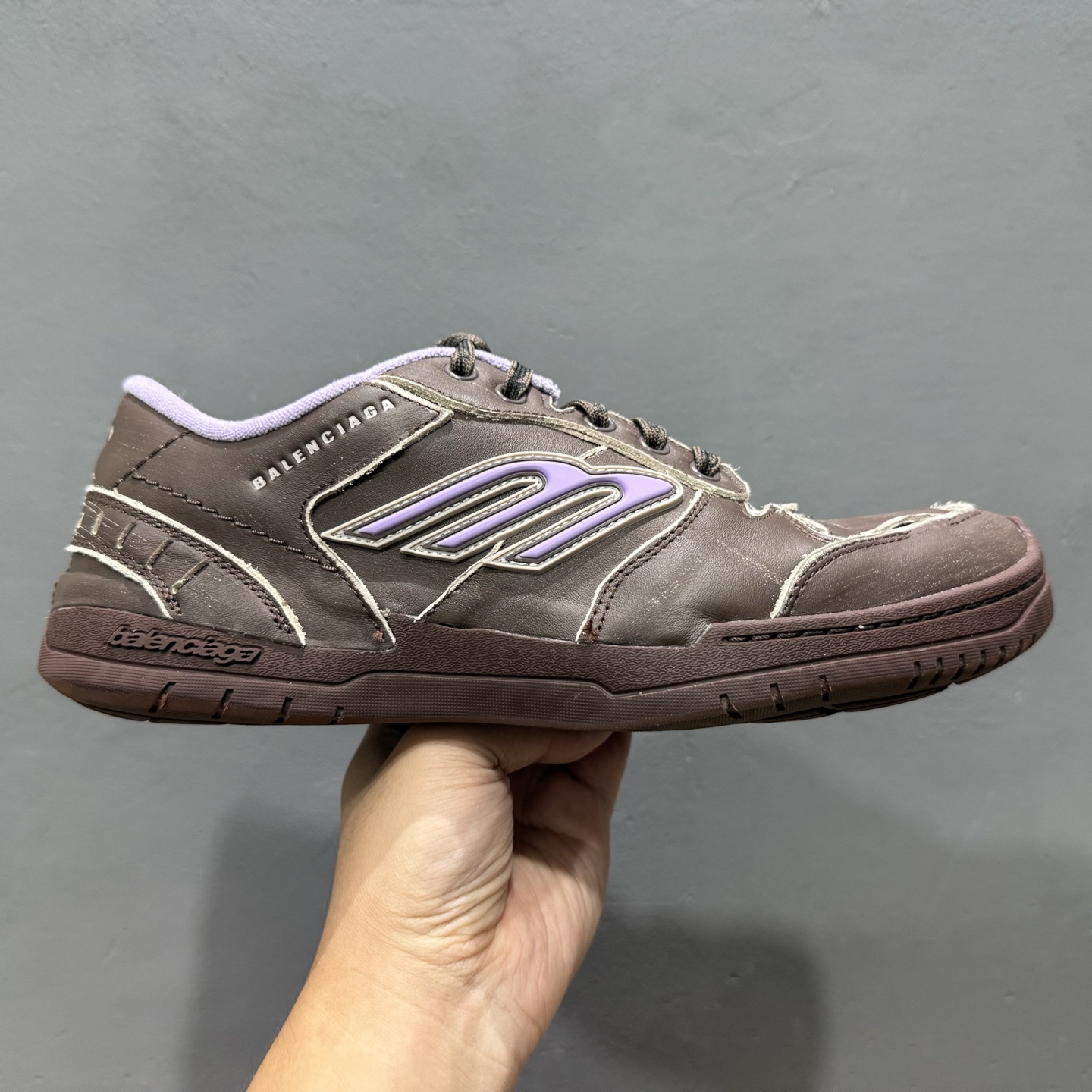 450 巴黎世家 18代 Balenciaga Hamptons Worn-Out 板鞋