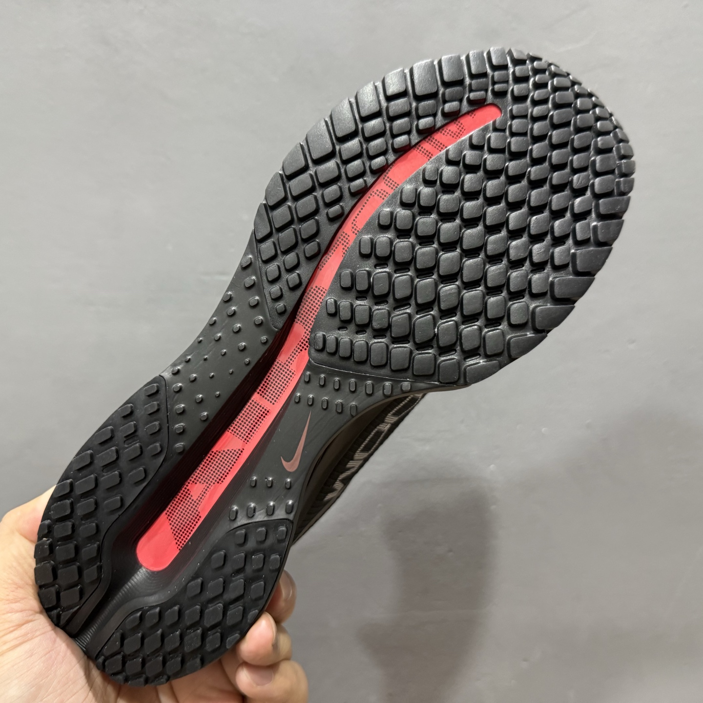 280 Air Zoom Pegasus Premium 网面全掌气垫缓 震跑鞋 HQ2593-003