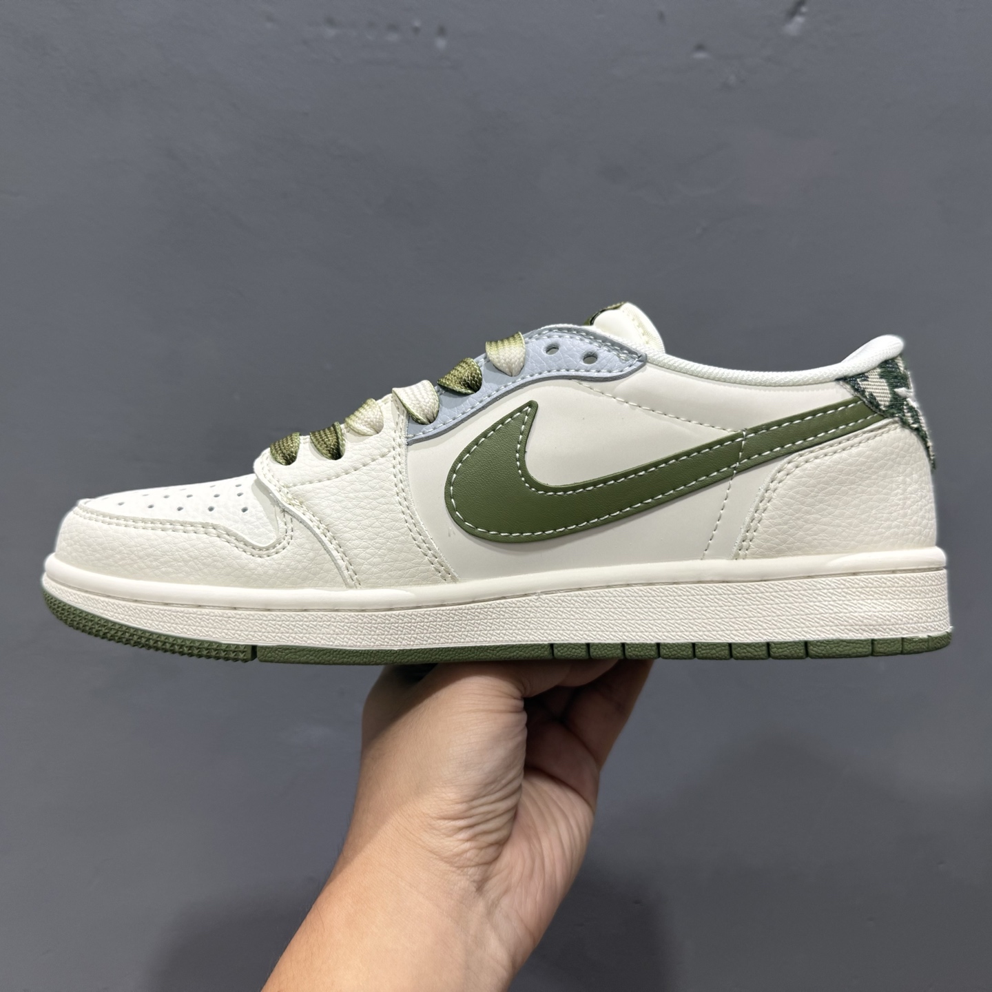 280 Dior x Air Jordan 1 Low 米灰绿 QW5088-203