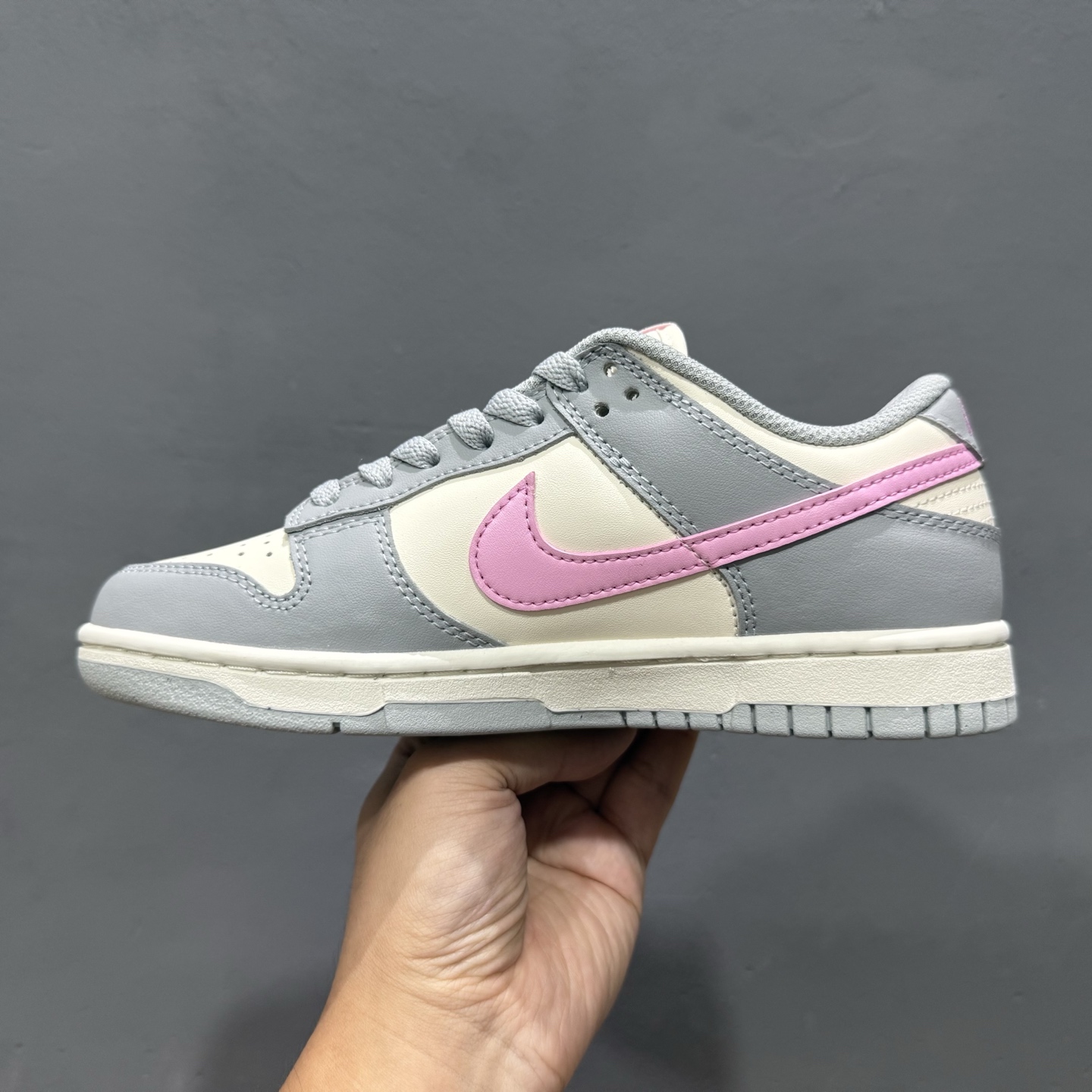 180 Nike Dunk Low 灰粉色 DD1873-002