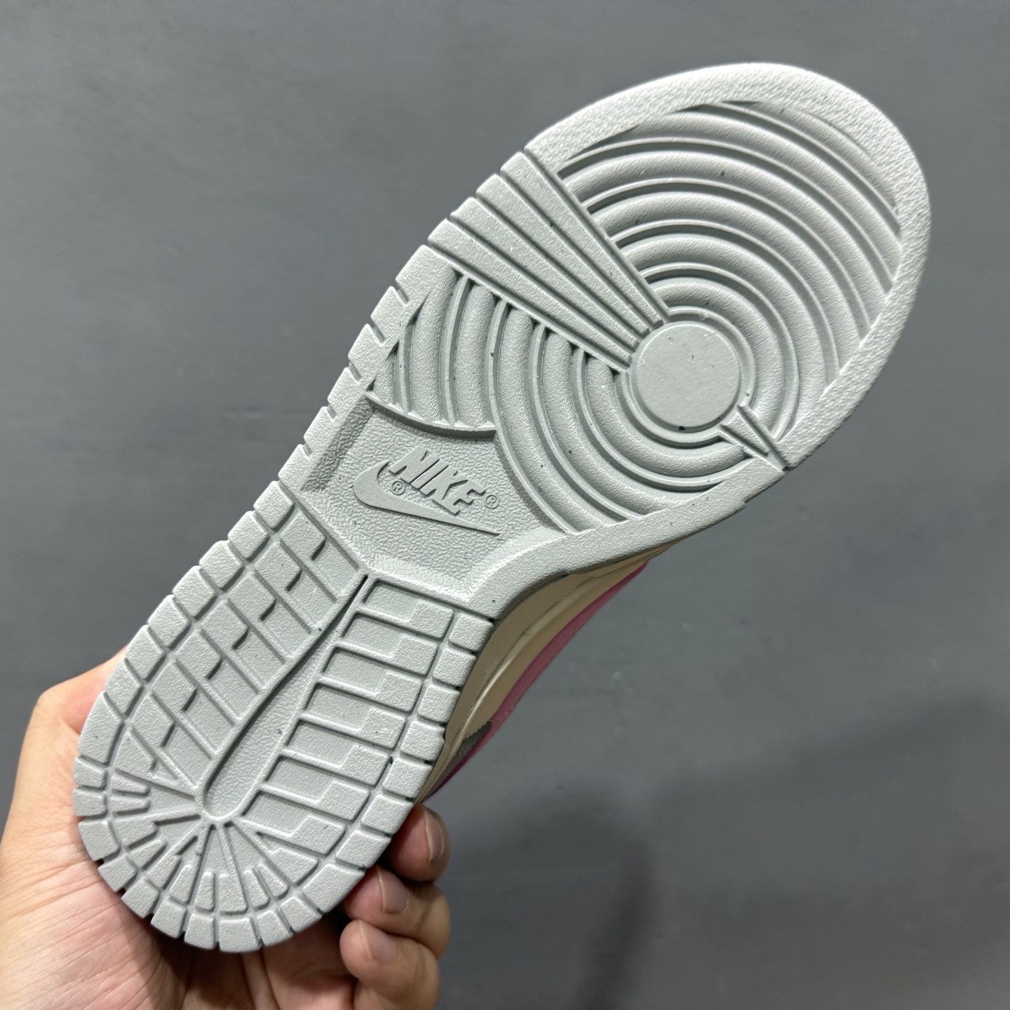180 Nike Dunk Low 灰粉色 DD1873-002