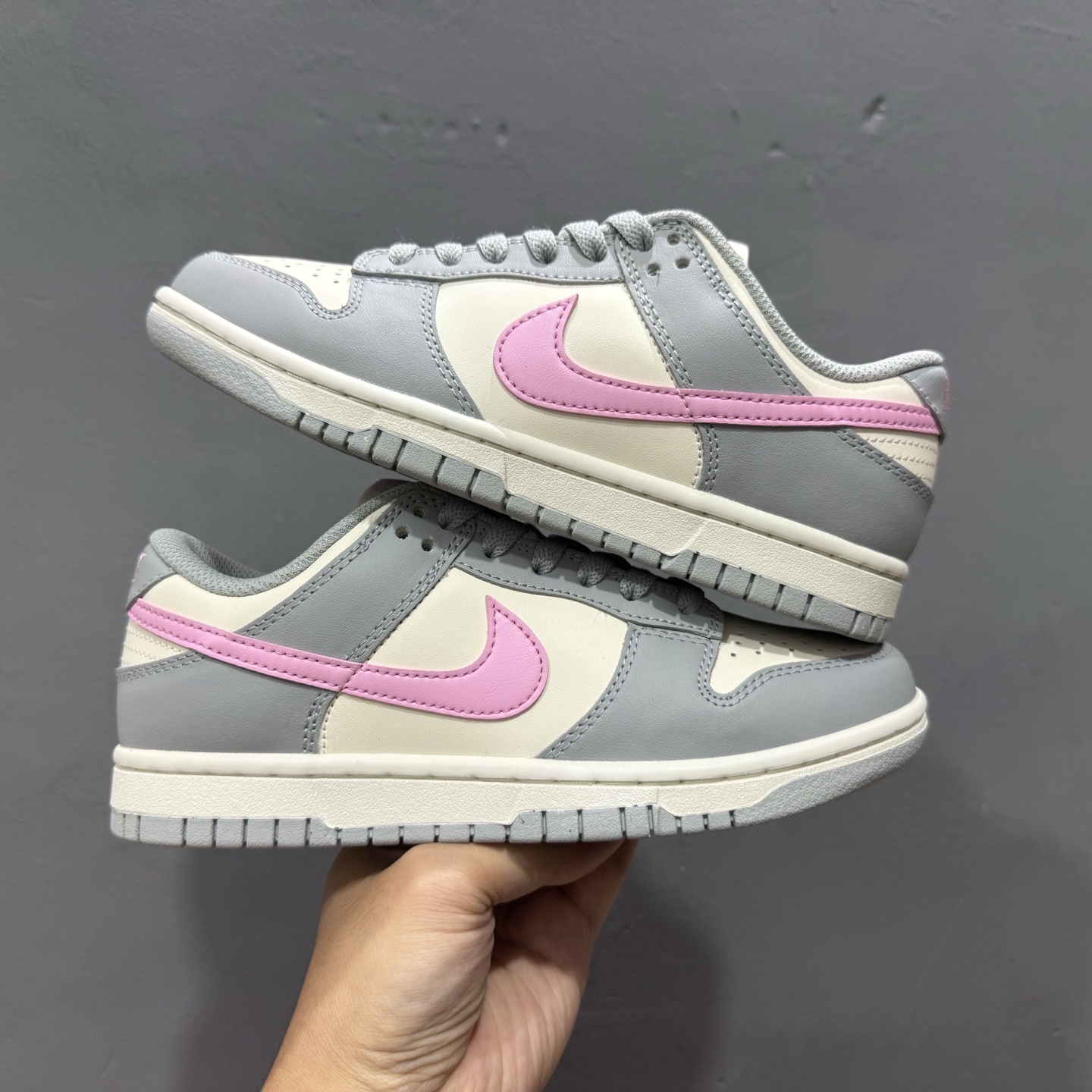 180 Nike Dunk Low 灰粉色 DD1873-002