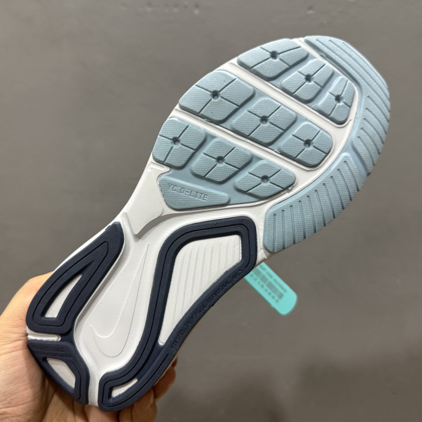 180 Nike Air STRUCTURE 26 运动跑鞋 HJ1102-401
