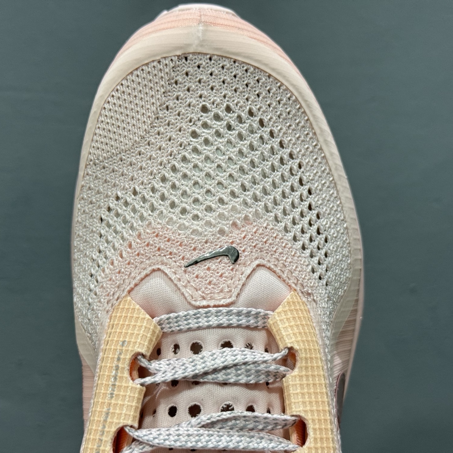 280 Air Zoom Pegasus Premium 网面全掌气垫缓 震跑鞋 HQ2593-601