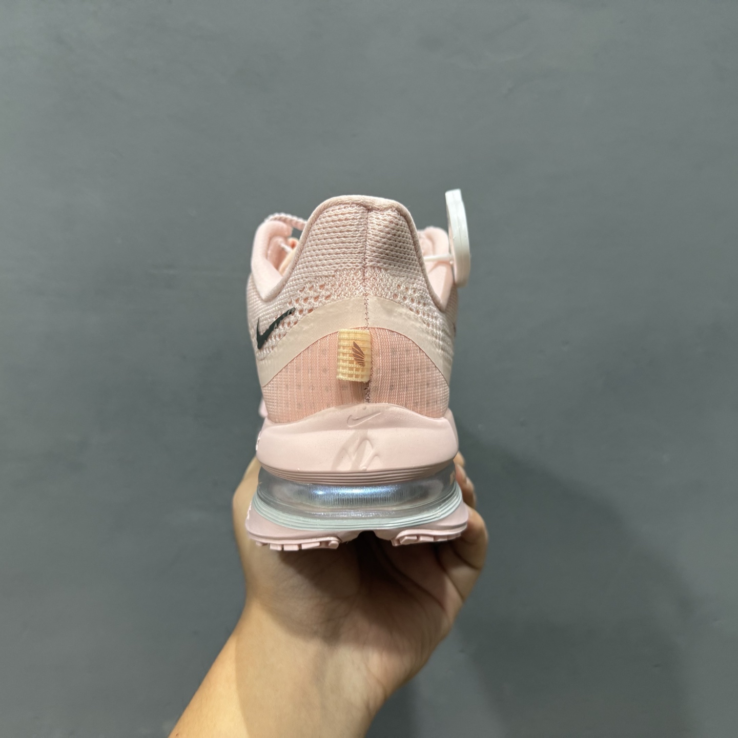 280 Air Zoom Pegasus Premium 网面全掌气垫缓 震跑鞋 HQ2593-601