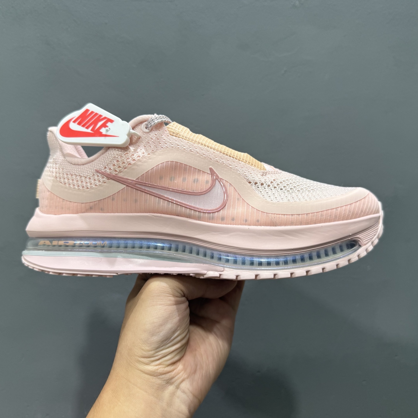 280 Air Zoom Pegasus Premium 网面全掌气垫缓 震跑鞋 HQ2593-601