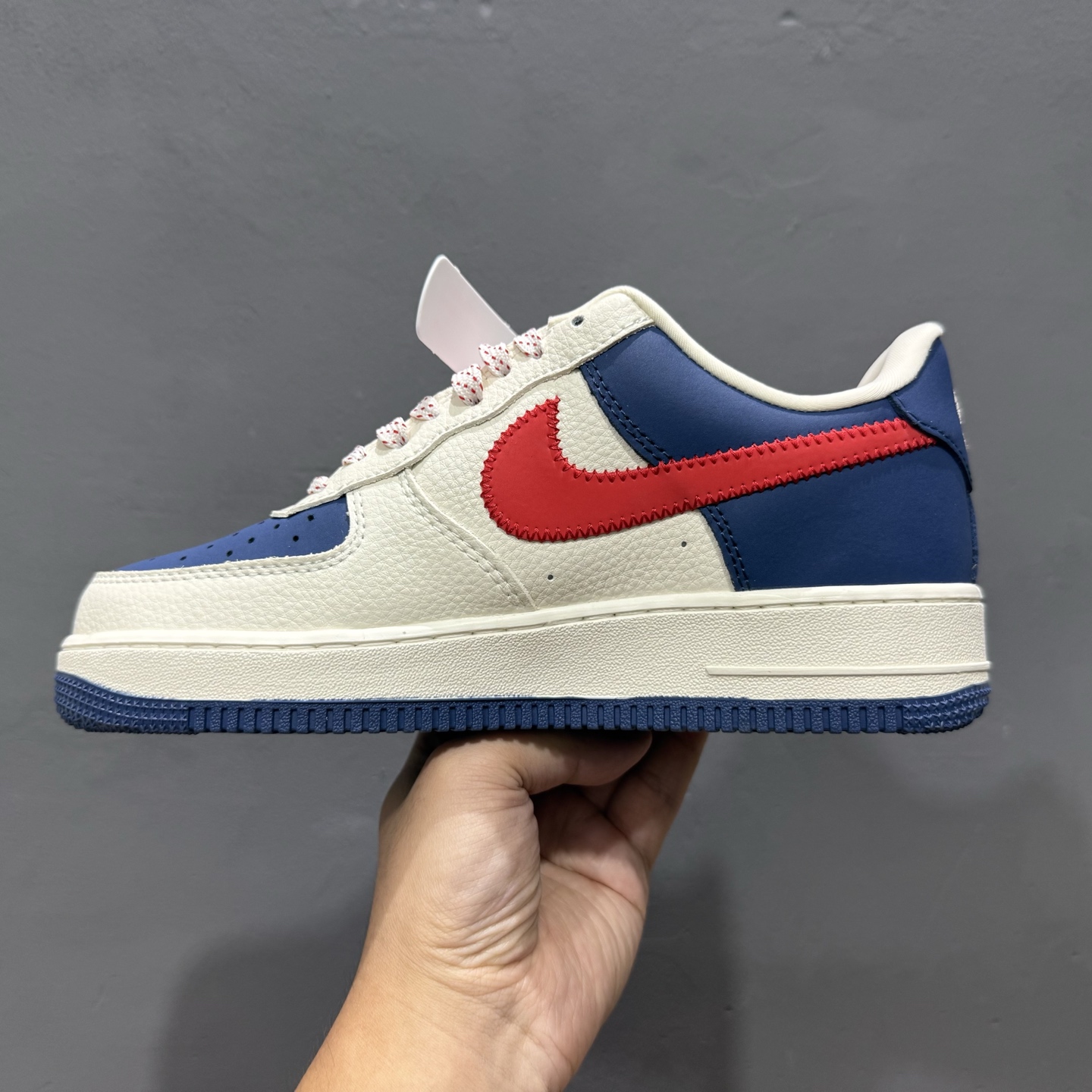 260 Stussy x Nike Air Force 1 米蓝红针织勾 KJ1688-008