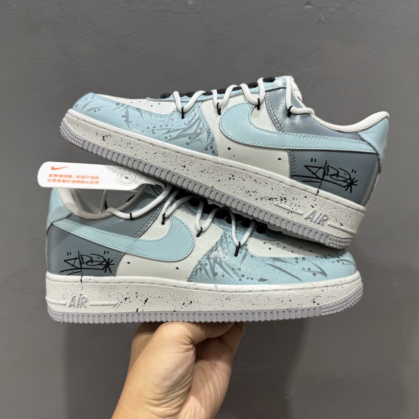 ￥260 Nike Air Force 1'07 Low ”Starry Sky Trajectory” 手绘涂鸦 星芒轨迹 空军一号定制休闲板鞋 CW1888-006