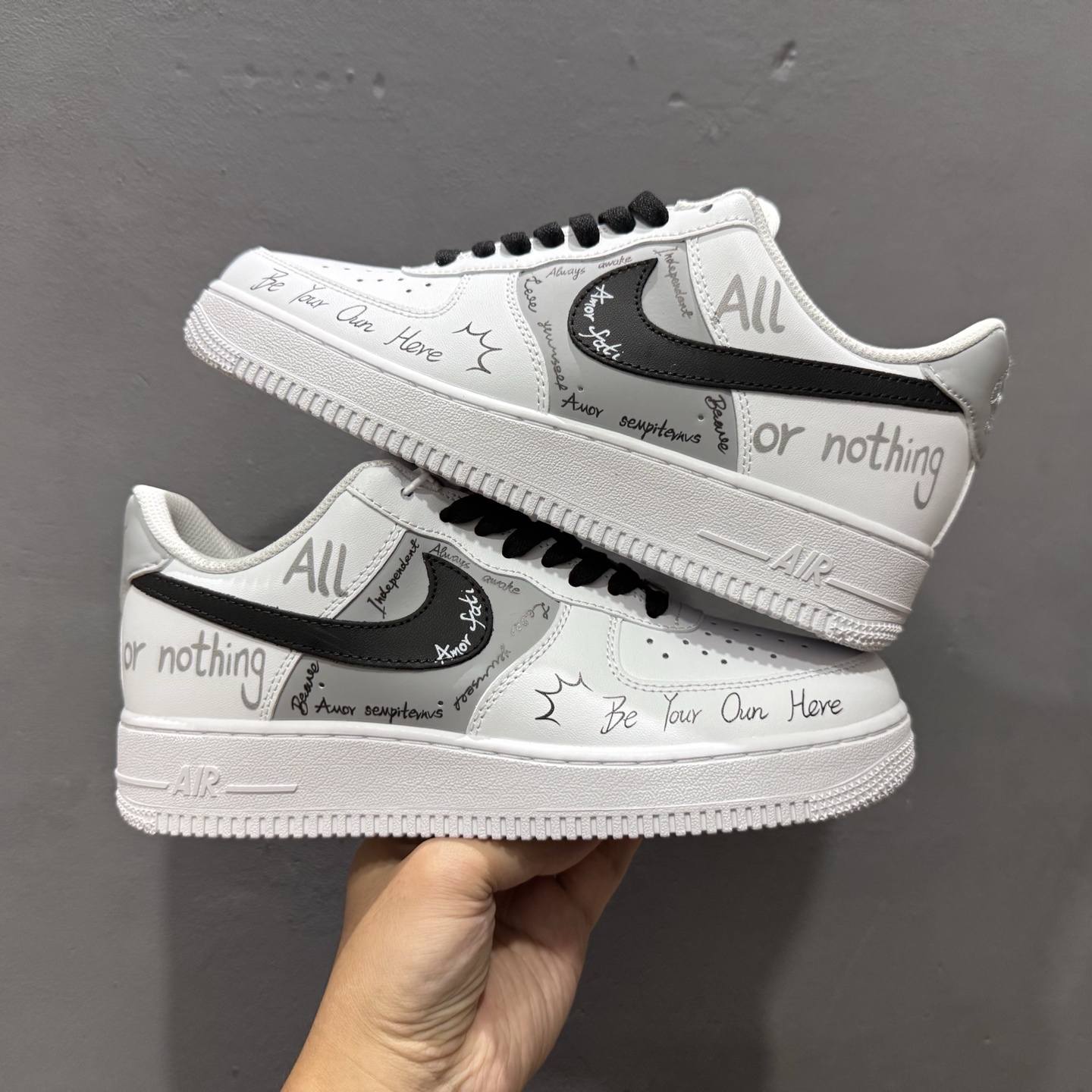 ￥260 Nike Air Force 1'07 Low 定制白 空军一号定制休闲板鞋 ZH0316-087