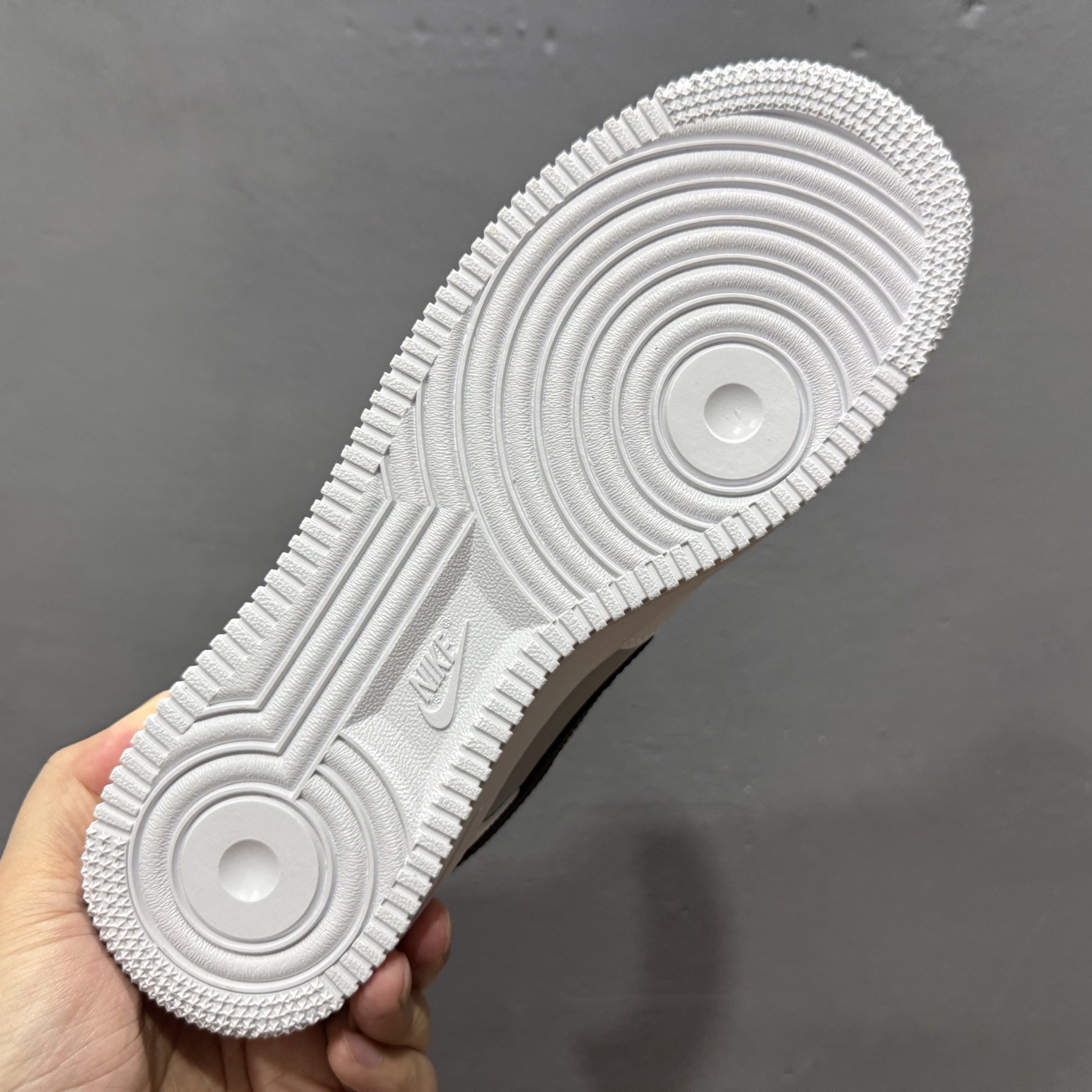 ￥260 Nike Air Force 1'07 Low 定制白 空军一号定制休闲板鞋 ZH0316-087