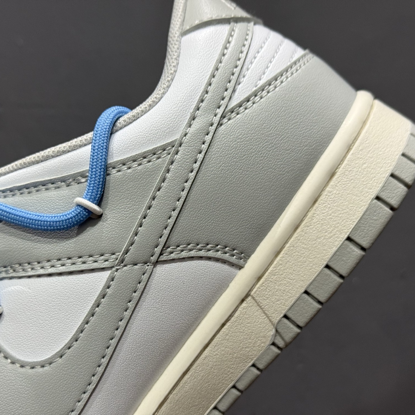 220 Nike SB Dunk Low 灰白 解构绑带 DD1391-103