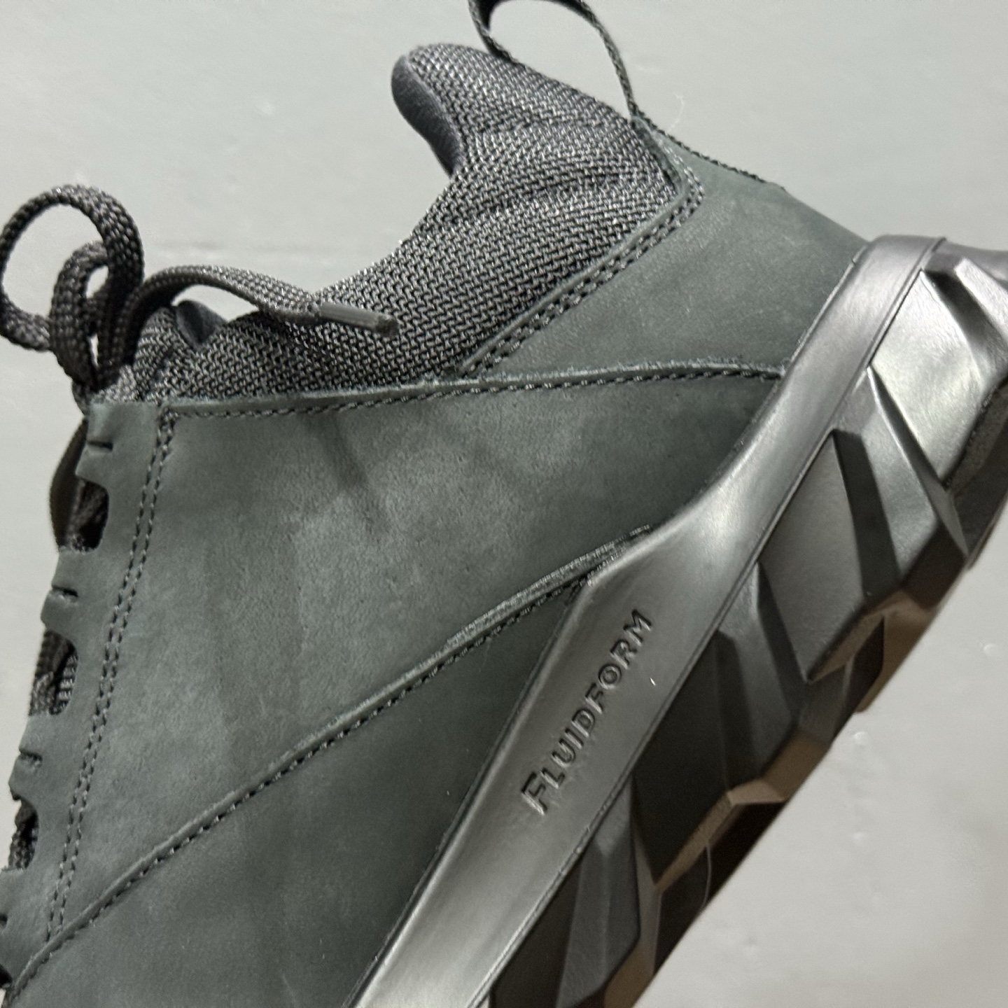 240 Ecco/爱步#820314 头层磨砂牛皮经典和现代工艺品质融合 百搭休闲老爹健步鞋