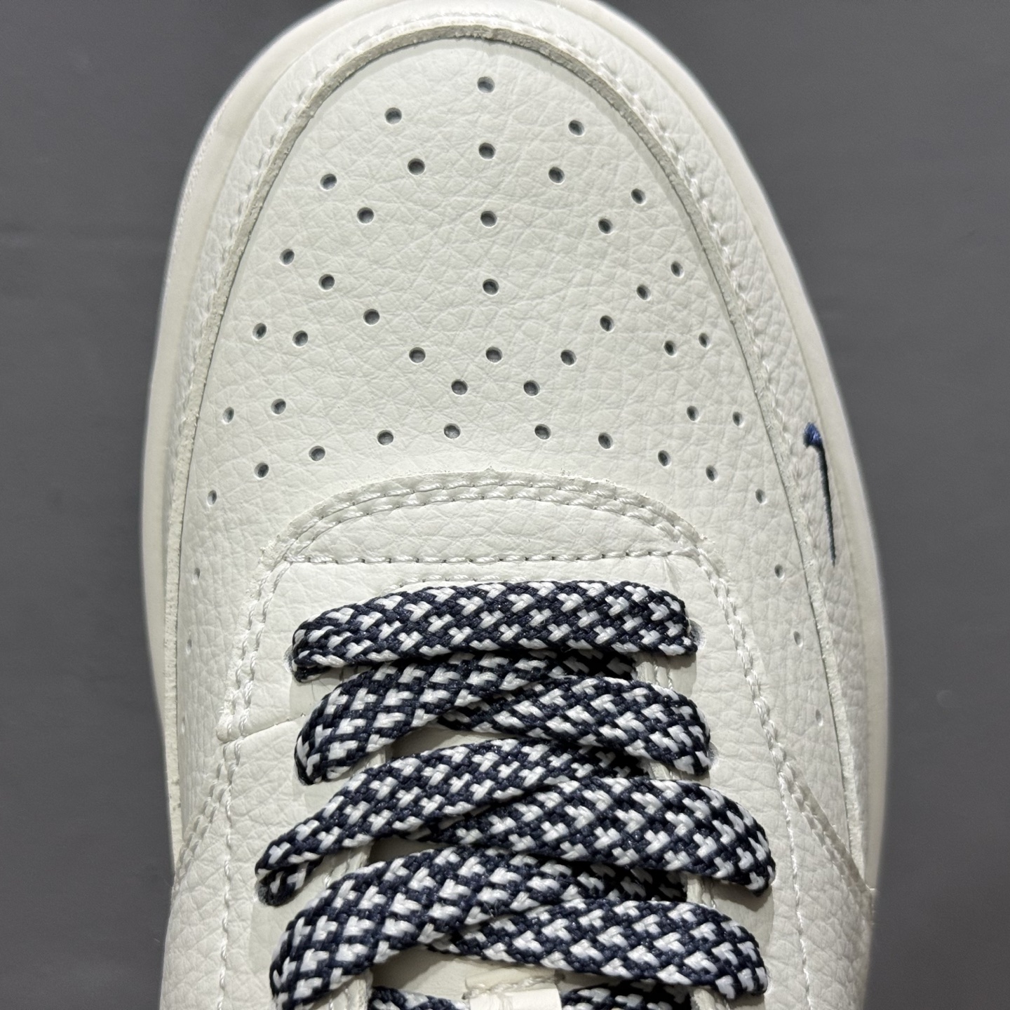NIKE COURT VISION LO ‘DIY’定制 低帮百搭 透气休闲运动板鞋 CS5288-015